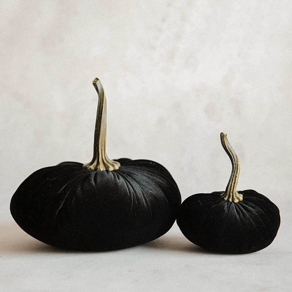 Luxury Velvet Pumpkin Decor for Fall - Elegant Autumn Home Decor, Thanksgiving & Halloween Table Centerpiece, Seasonal Mantel Display