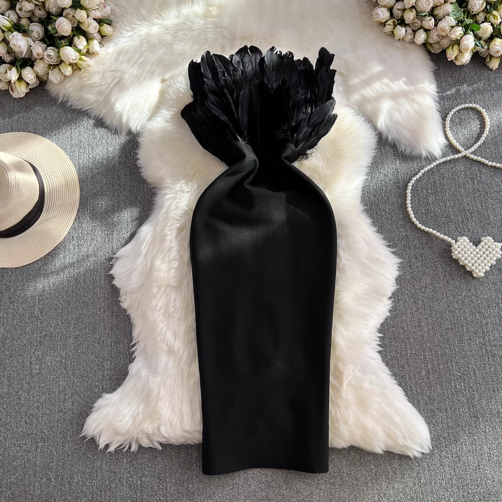 Elegant Feather Tube Top Mid-Length Knitted Evening Dress for Women - Perfect for Parties, Weddings & Special Occasions