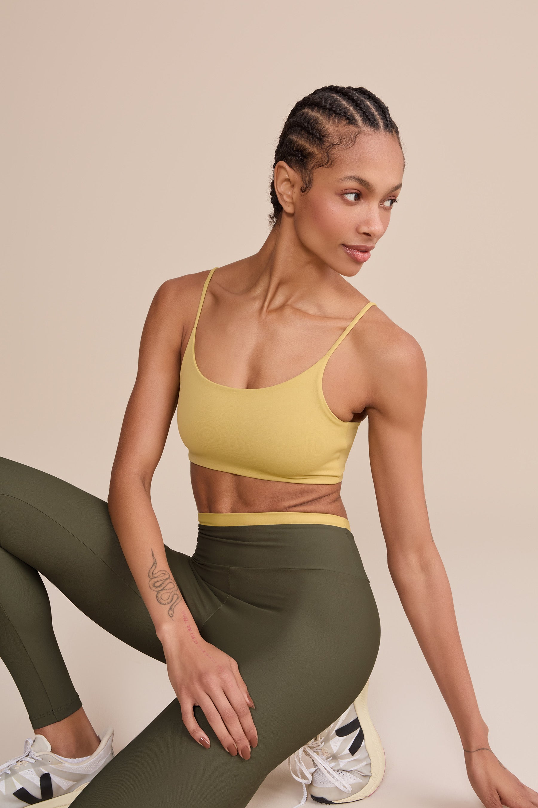 Curve Sense® High Support Sports Bra for Women - Comfortable & Breathable Workout Top for Running, Yoga, Gym & Activewear