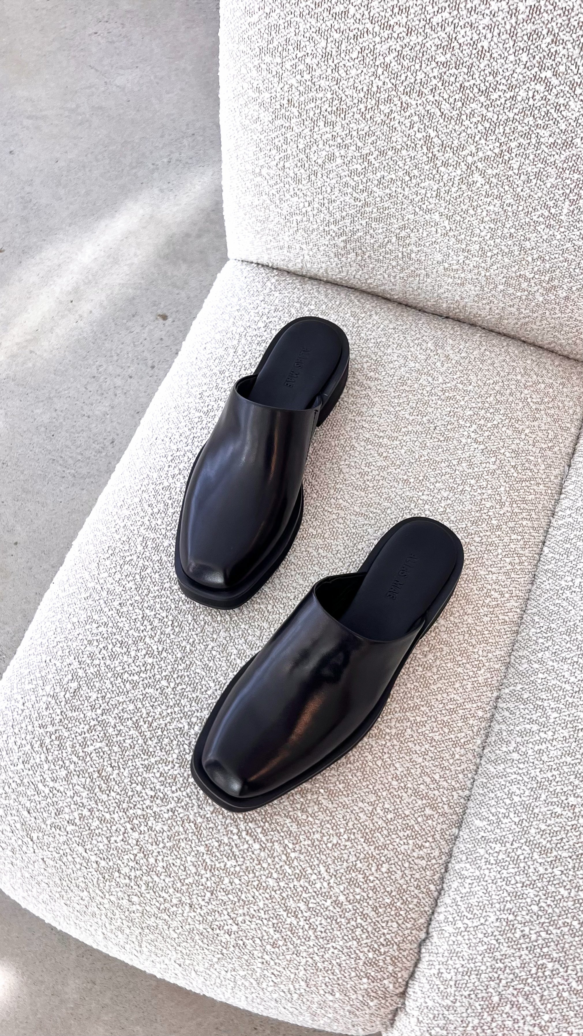Alias Mae Zayn Slide Sandals - Black Leather Women's Casual Slides for Summer, Beach, and Home Comfort