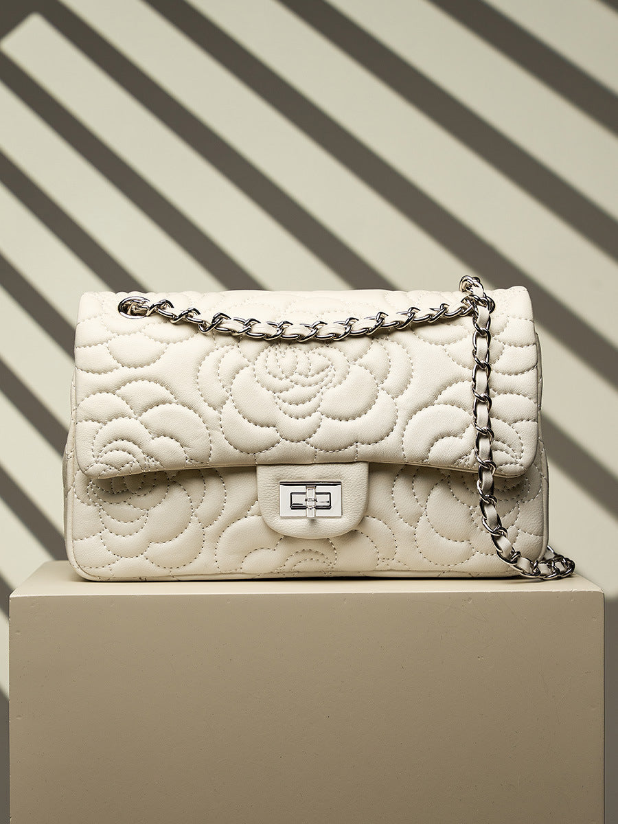 Quilted Chain Shoulder Bag for Women - Fashion Crossbody Purse with Adjustable Strap, Perfect for Work, Travel & Evening Out