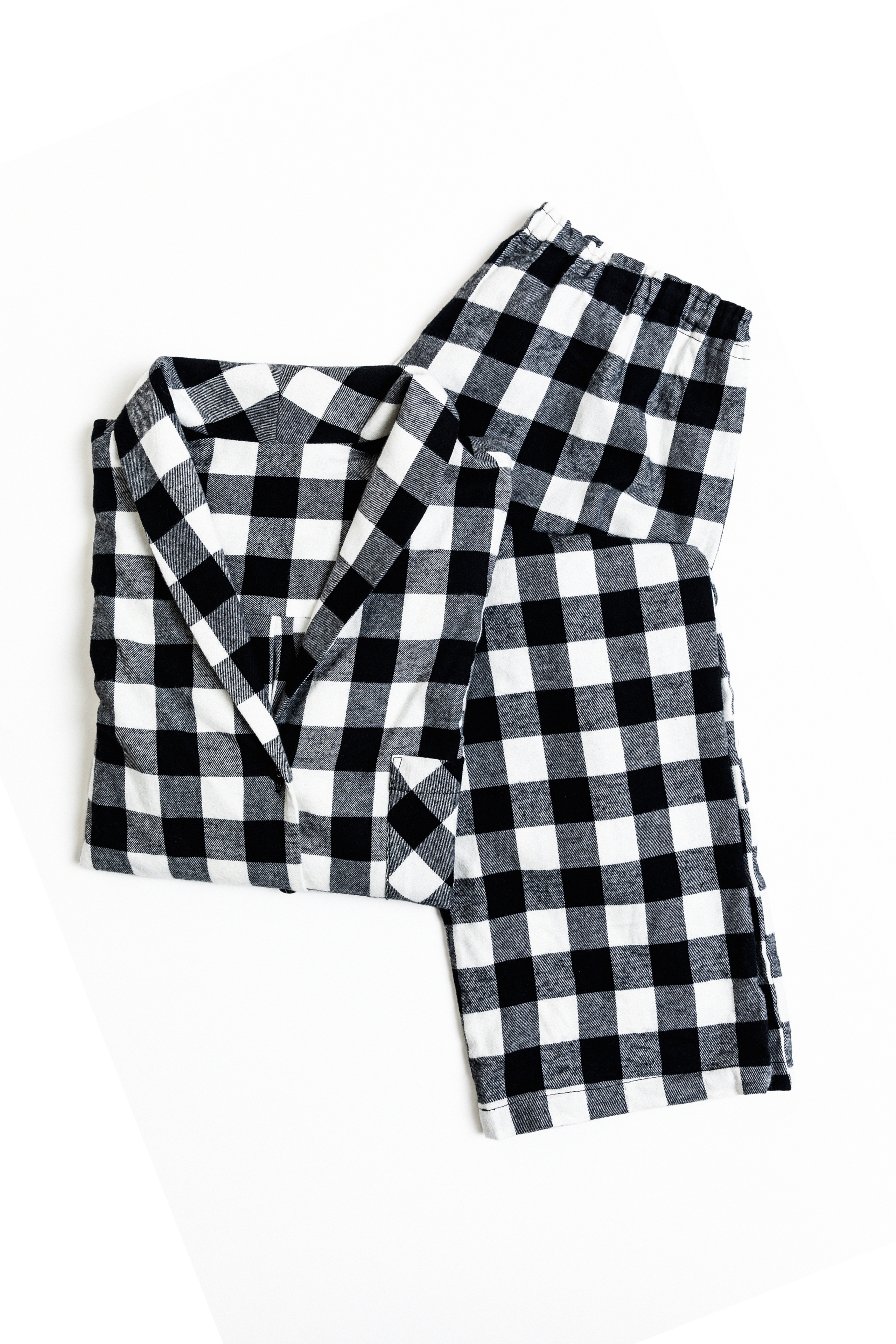 Stylish Buffalo Check Matching Set - Trendy Plaid Outfit for Women | Perfect for Fall Fashion, Casual Wear & Holiday Outfits