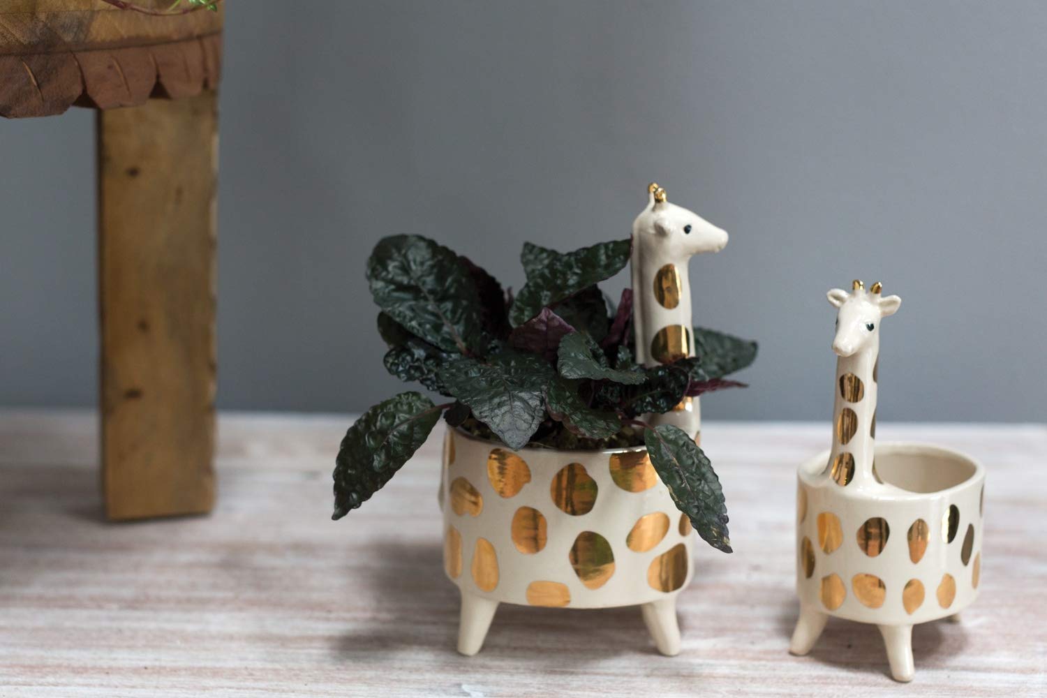 The Bridge Collection Gold-Spotted Giraffe Ceramic Planter - Elegant Flower Pot for Home Decor, Office Desk & Garden - Perfect Gift for Plant Lovers