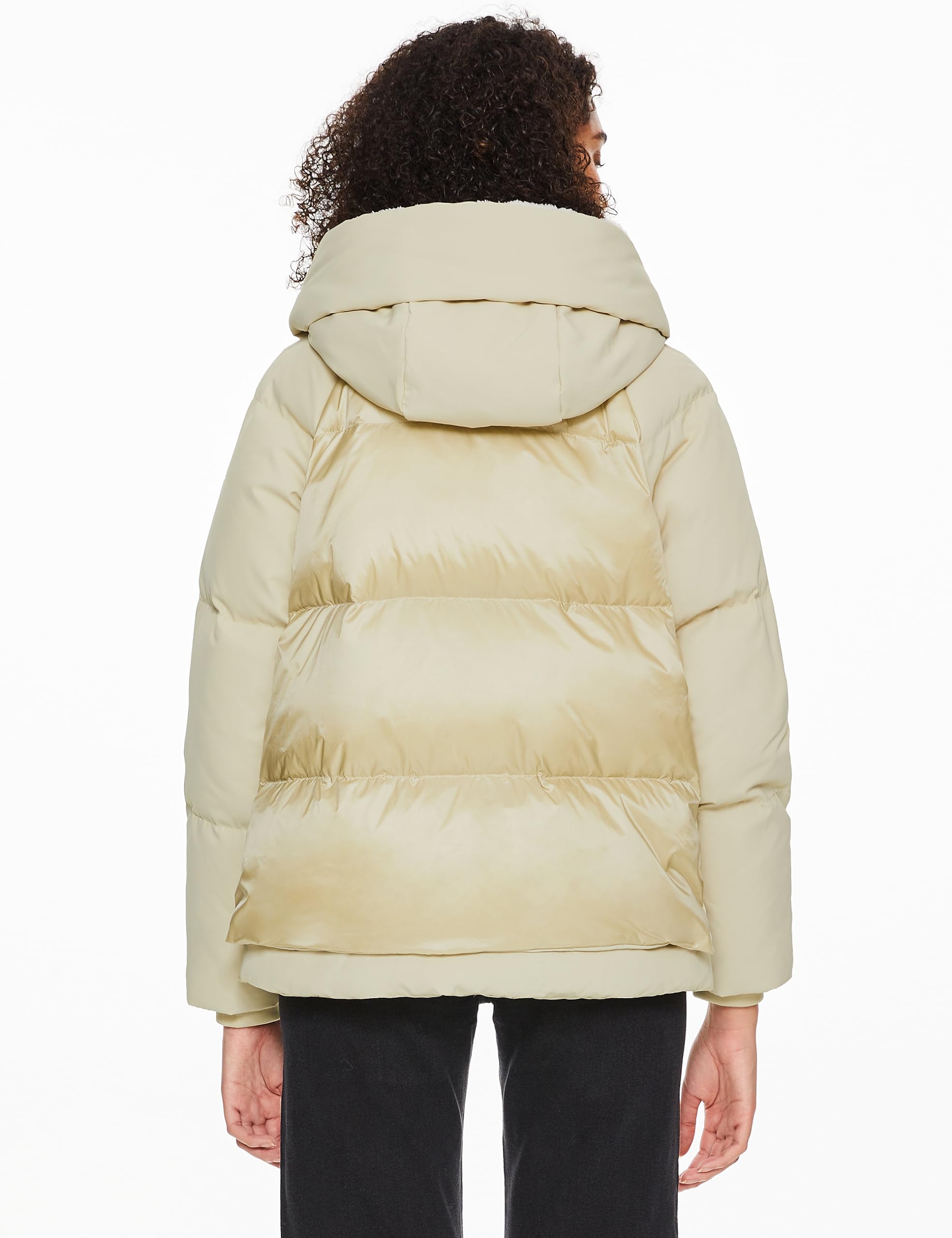 Orolay Women's Cropped Puffer Jacket - Patchwork Down Coat with Stand Collar & Hood | Winter Fashion Outerwear with Pockets for Casual Outings & City Strolls