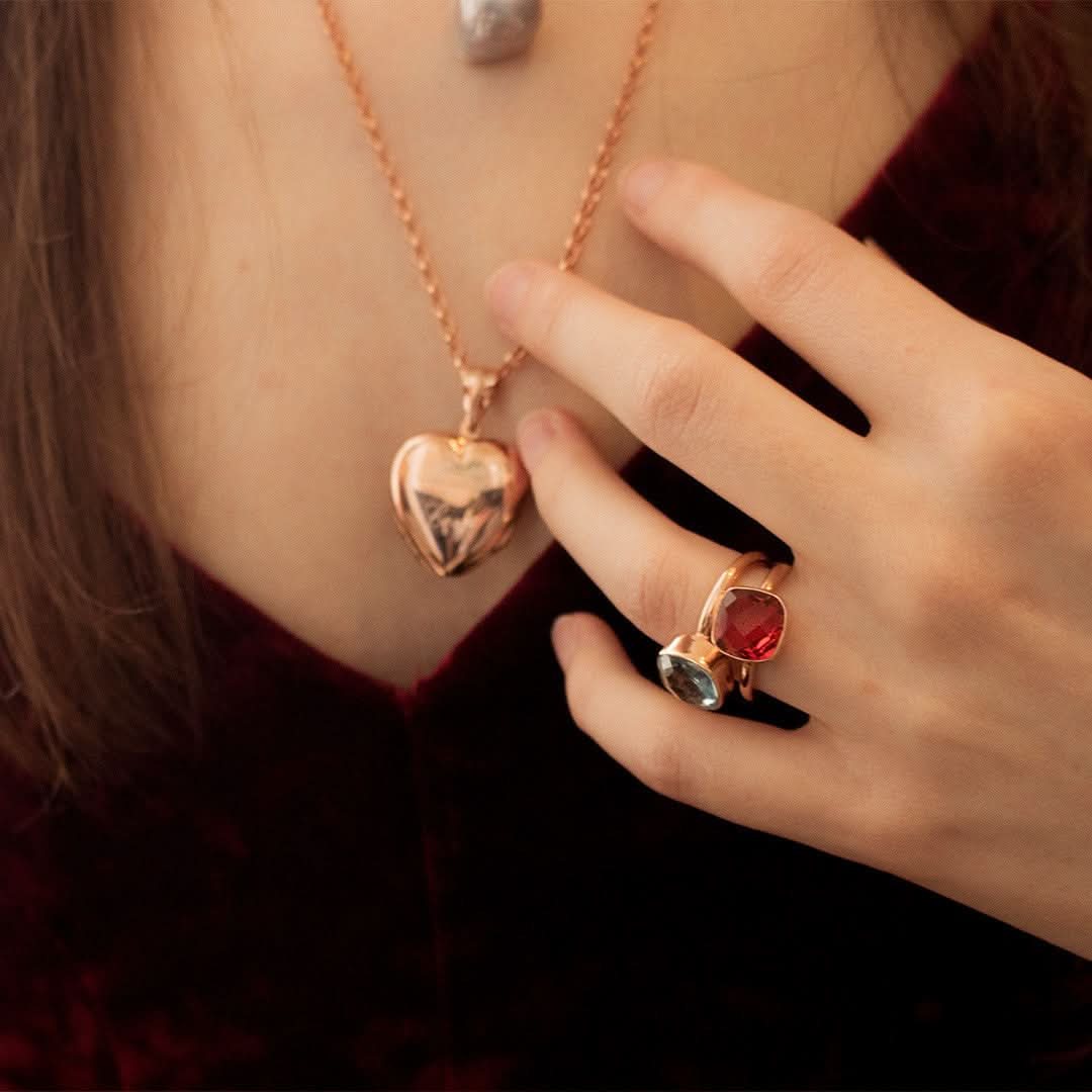 Elegant Garnet Cocktail Ring in Rose Gold - Perfect for Evening Parties, Weddings & Special Occasions