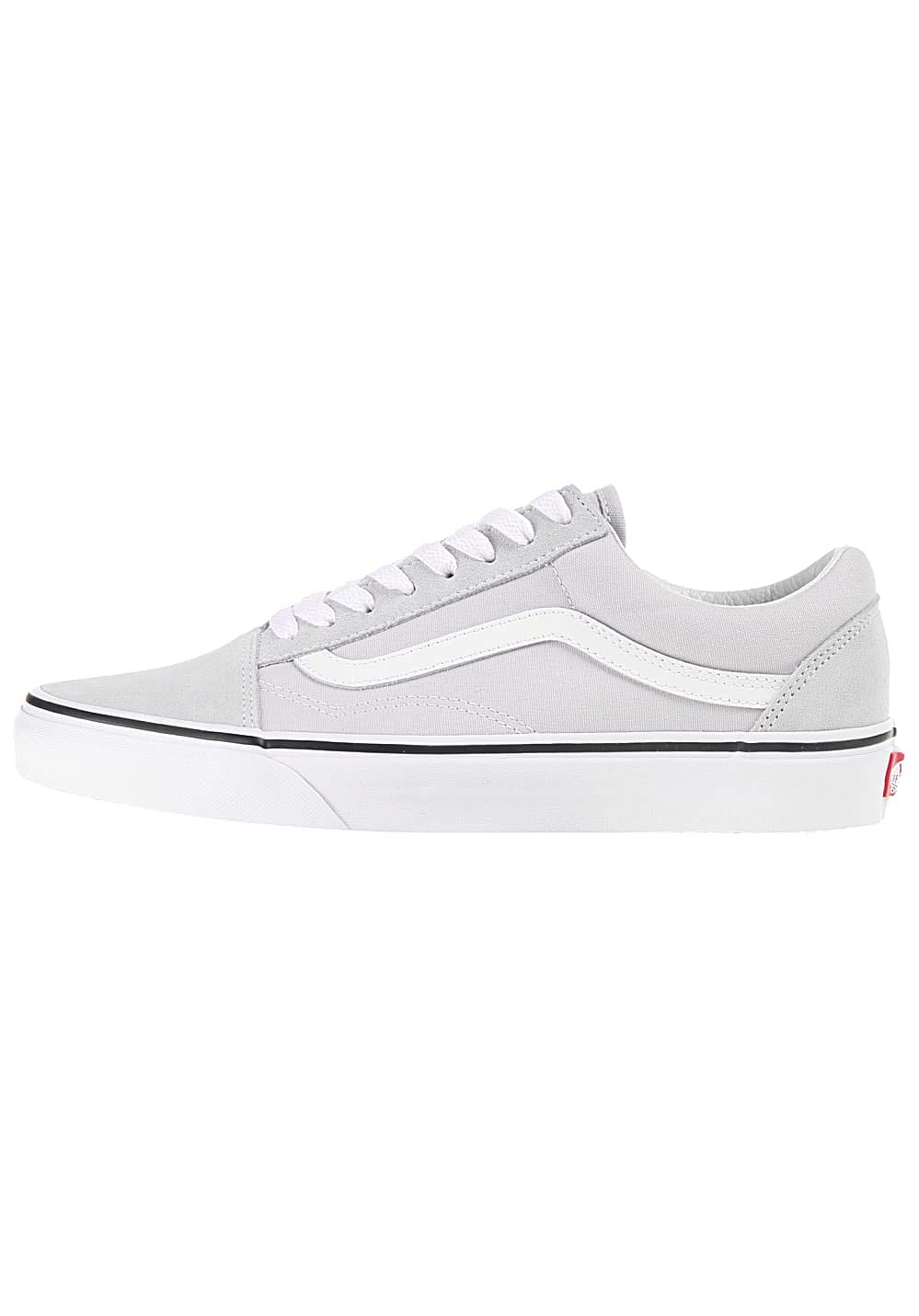 Vans Old Skool Classic Skate Shoes - Authentic Canvas & Suede Sneakers for Men & Women | Casual Wear, Street Style & Skateboarding