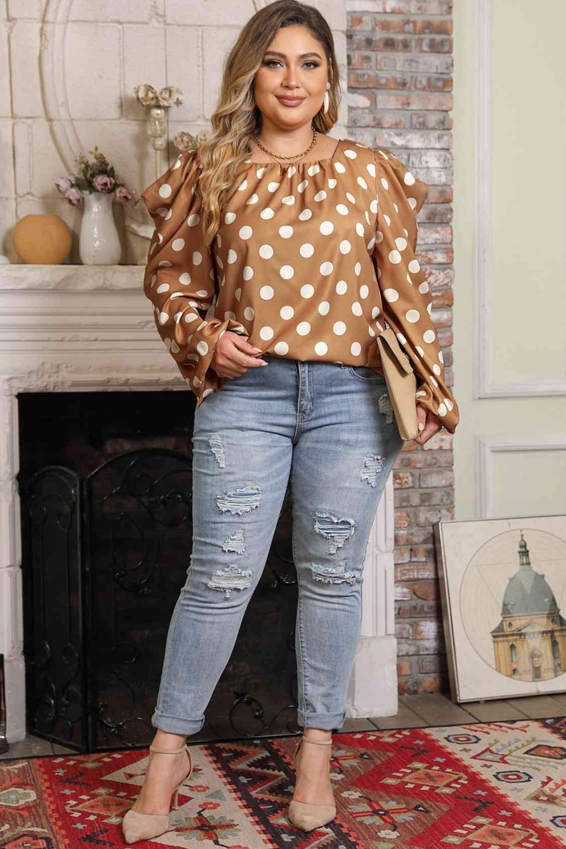 Stylish Plus Size Polka Dot Resort Blouse for Women - Flowy Vacation Shirt with Short Sleeves & V-Neck - Perfect for Beach Getaways, Summer Travel & Tropical Vacations