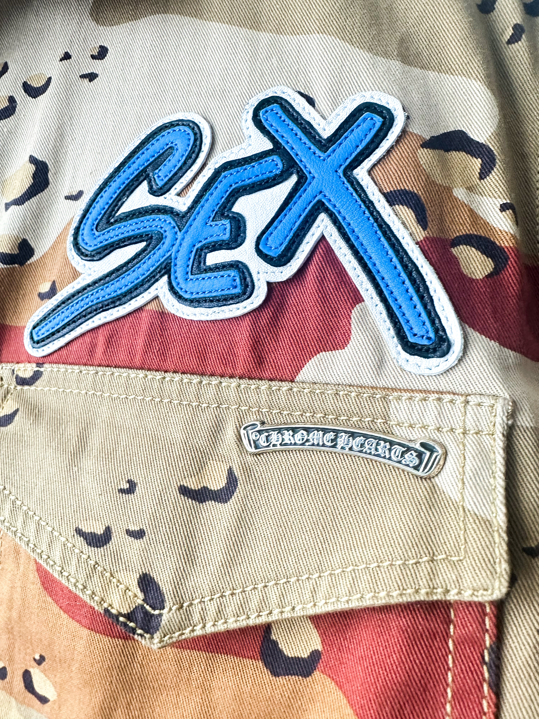 Chrome Hearts Sex Records Desert Camo Short Sleeve Button Up Shirt for Men - Stylish Casual Wear for Street Fashion & Summer Outfits