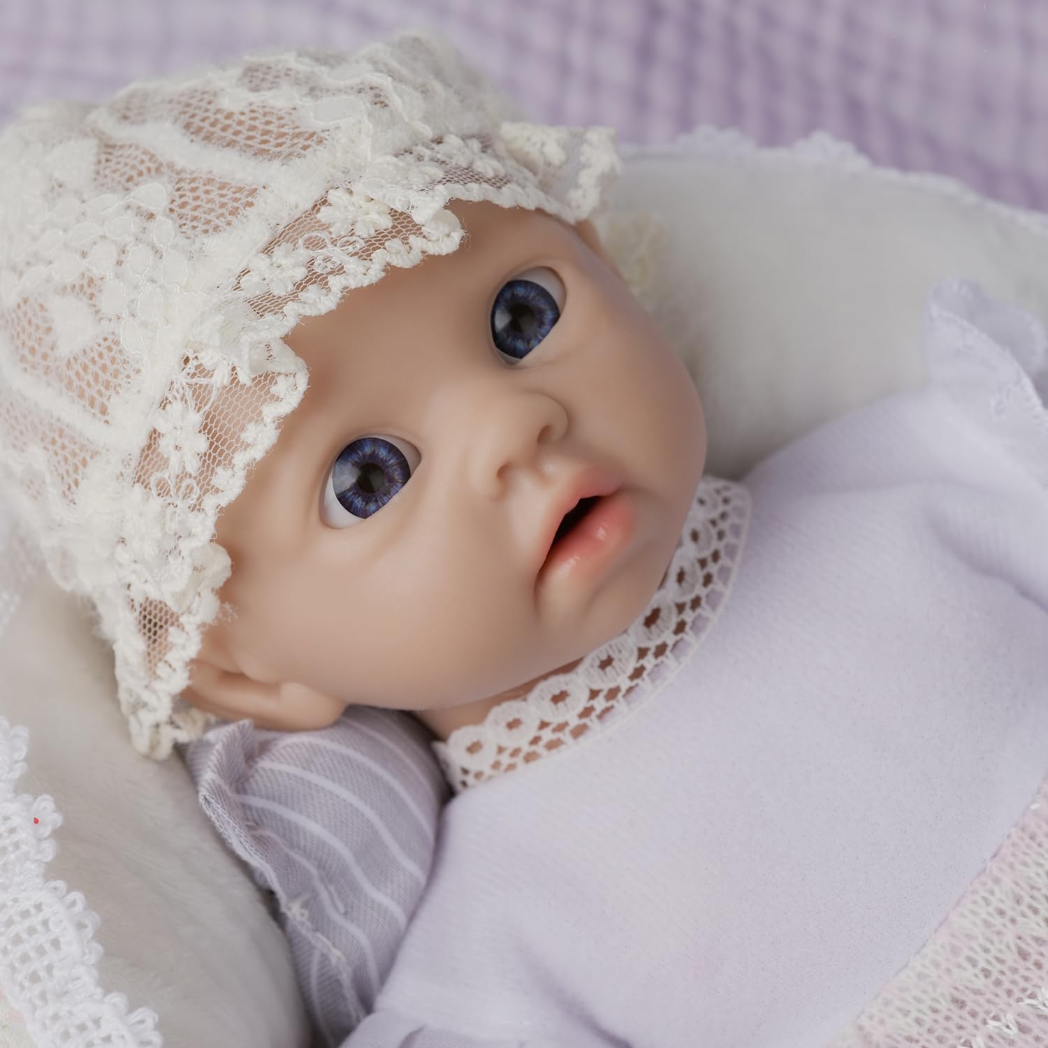 IVITA Full Body Silicone Reborn Baby Doll - Open Mouth Newborn Baby Girl Doll 30cm - Perfect for Collectors, Photography Props & Gift Giving