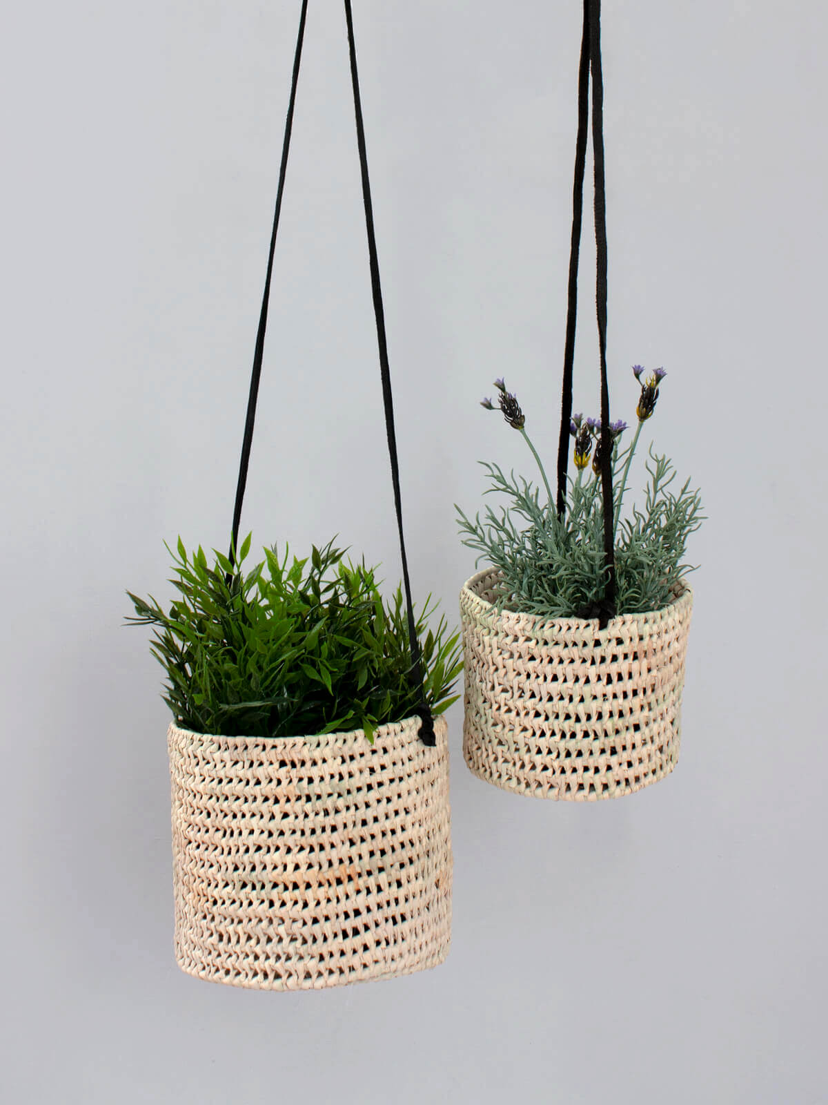 Open Weave Hanging Baskets for Plants - Black Indoor/Outdoor Decorative Planters - Perfect for Patio, Garden, Balcony & Home Decor