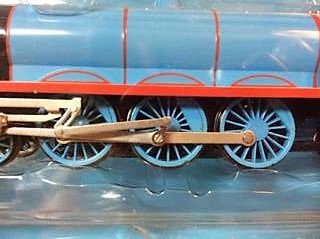 Bachmann Trains - THOMAS & FRIENDS GORDON THE EXPRESS ENGINE with Moving Eyes - HO Scale Model Train for Kids & Collectors - Perfect for Train Layouts, Birthday Gifts & Educational Play