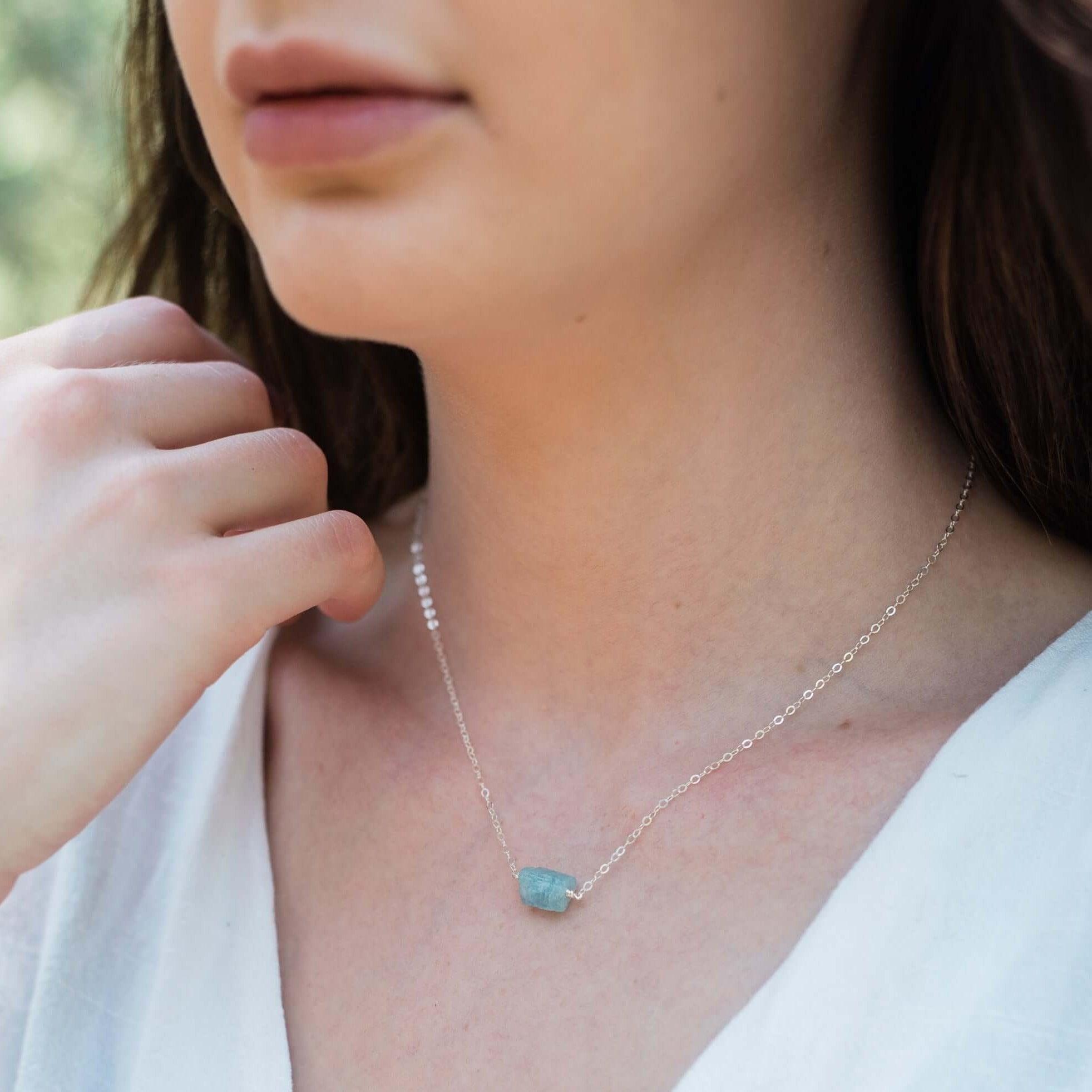 Natural Tiny Raw Aquamarine Crystal Pendant Necklace - Handmade Boho Jewelry for Women, Healing Stone Gift for Birthdays & Spiritual Energy (Perfect for Meditation, Yoga & Everyday Wear)