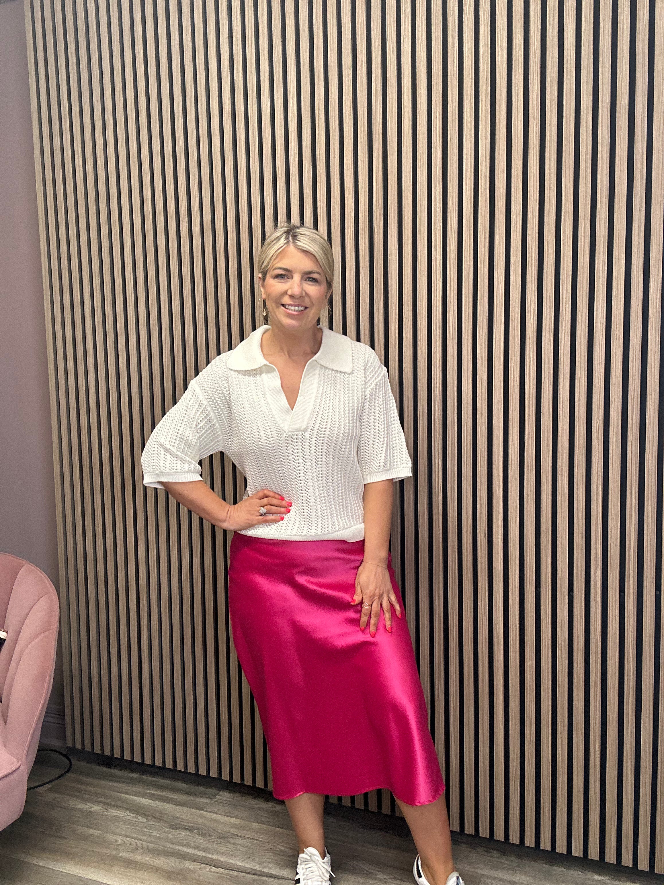 ENDA MIDI SKIRT Women's Stretchy Bodycon Pencil Skirt in Shocking Pink - Perfect for Office Wear, Date Night & Party Outfits