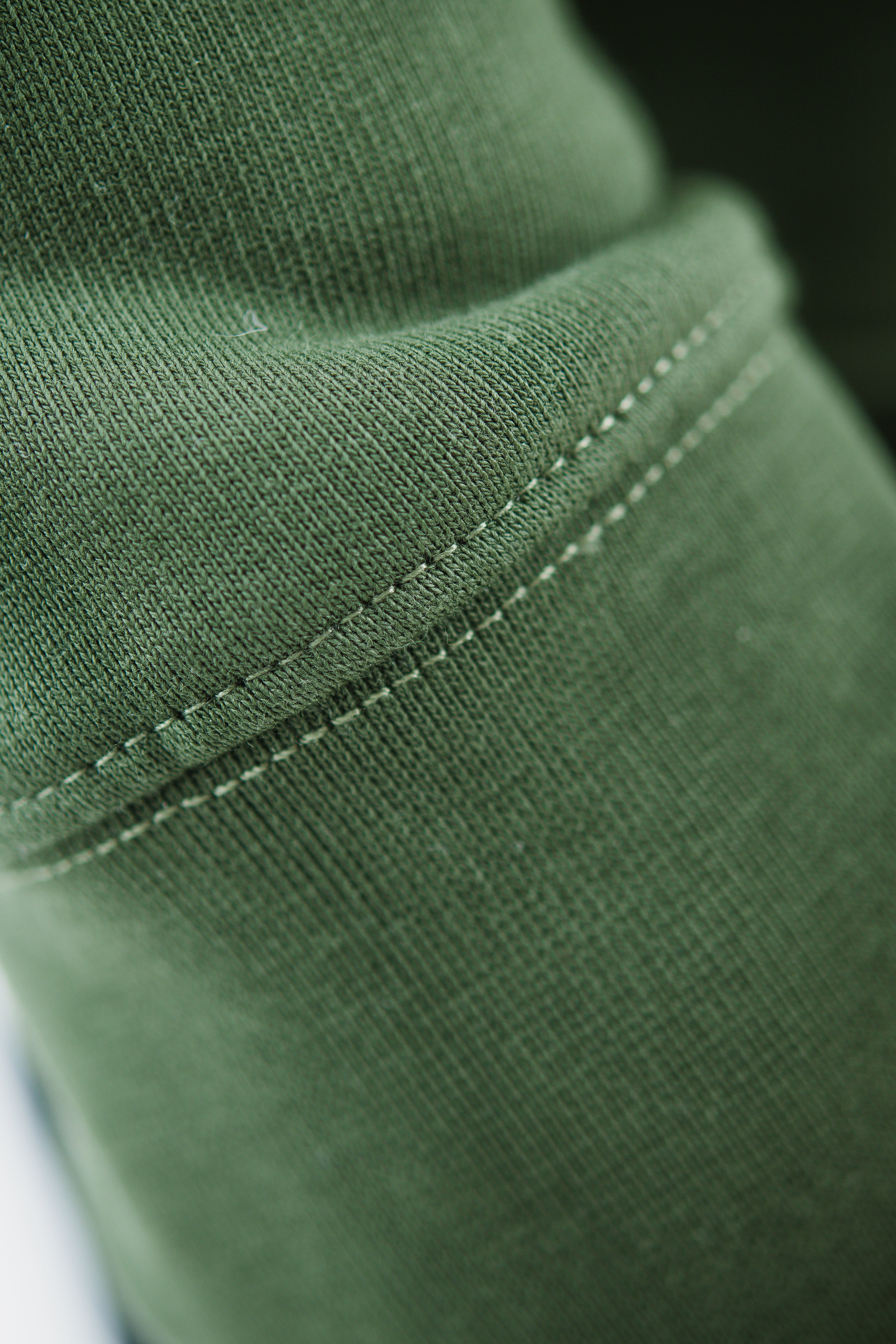 Men's Be Lenka Essentials Sweatshirt - Dark Green | Comfortable Casual Wear for Everyday & Outdoor Activities