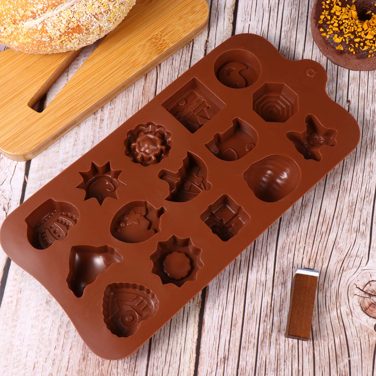 Cabilock 2-Piece Silicone Ice Cube Tray Set - Animal Chocolate Molds, Cookie & Leaf Chocolate Molds, Fondant Molds for Baking - Reusable 3D Gum Paste & Cake Molds for DIY Desserts, Cupcakes, and Party Treats