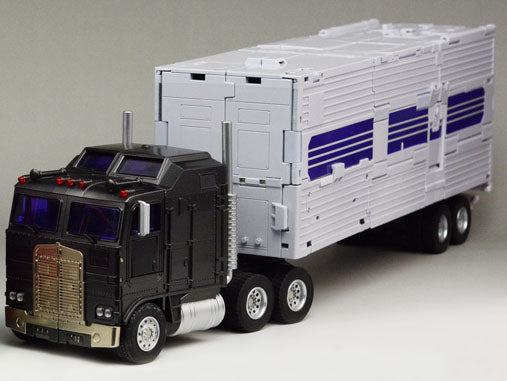 Fans Toys FT-31A Roadking Transformers G1 Style Action Figure Collectible Toy - Perfect for Display, Gifts, and Fans of Classic Robots in Disguise