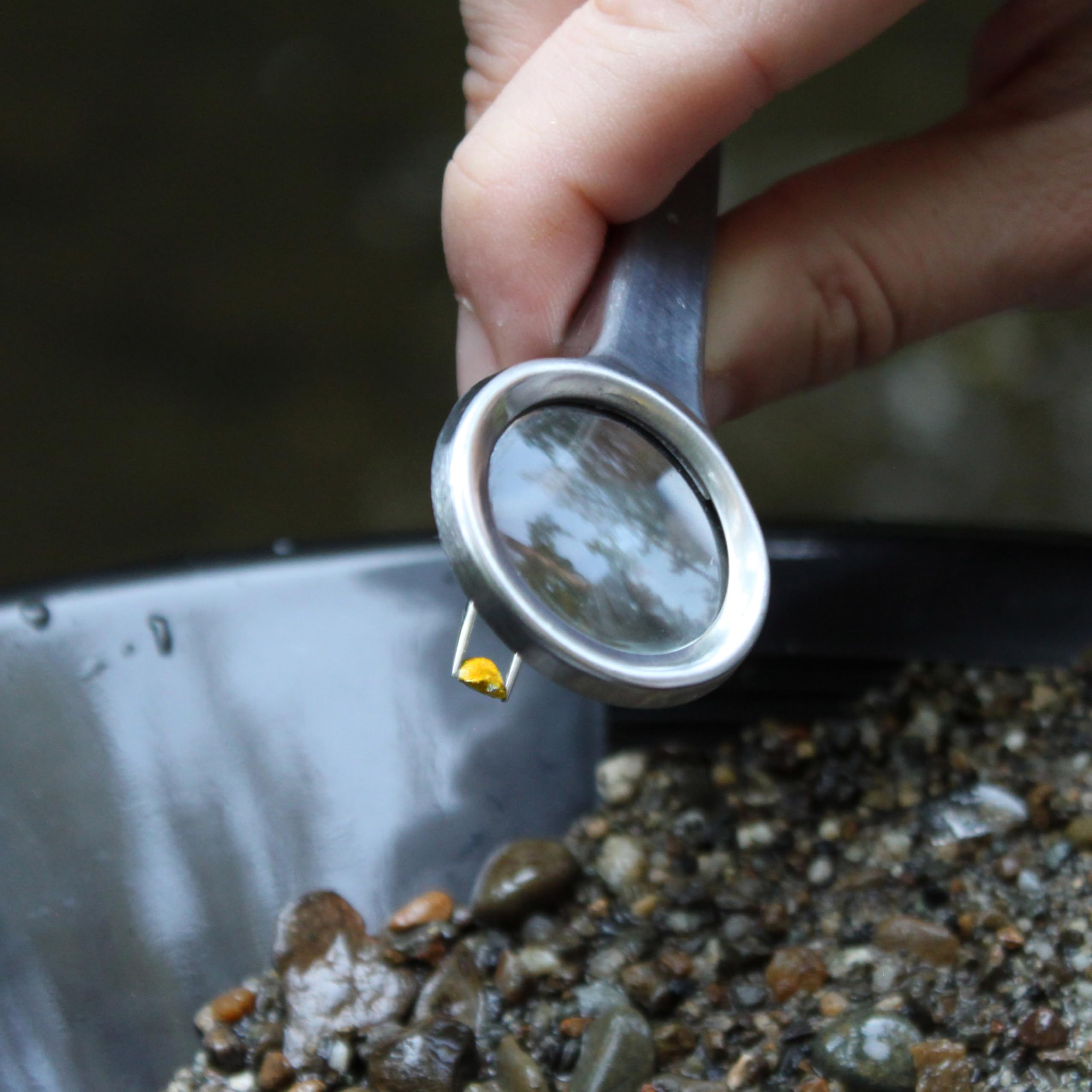**ASR Outdoor Gold Panning Kit 10pc - Professional Gold Prospecting Tools & Accessories for Beginners & Experts - Green - Perfect for River, Creek & Beach Panning**    (Note: The original title was already in English, so no translation was needed. I optimized it for SEO by including relevant keywords like 