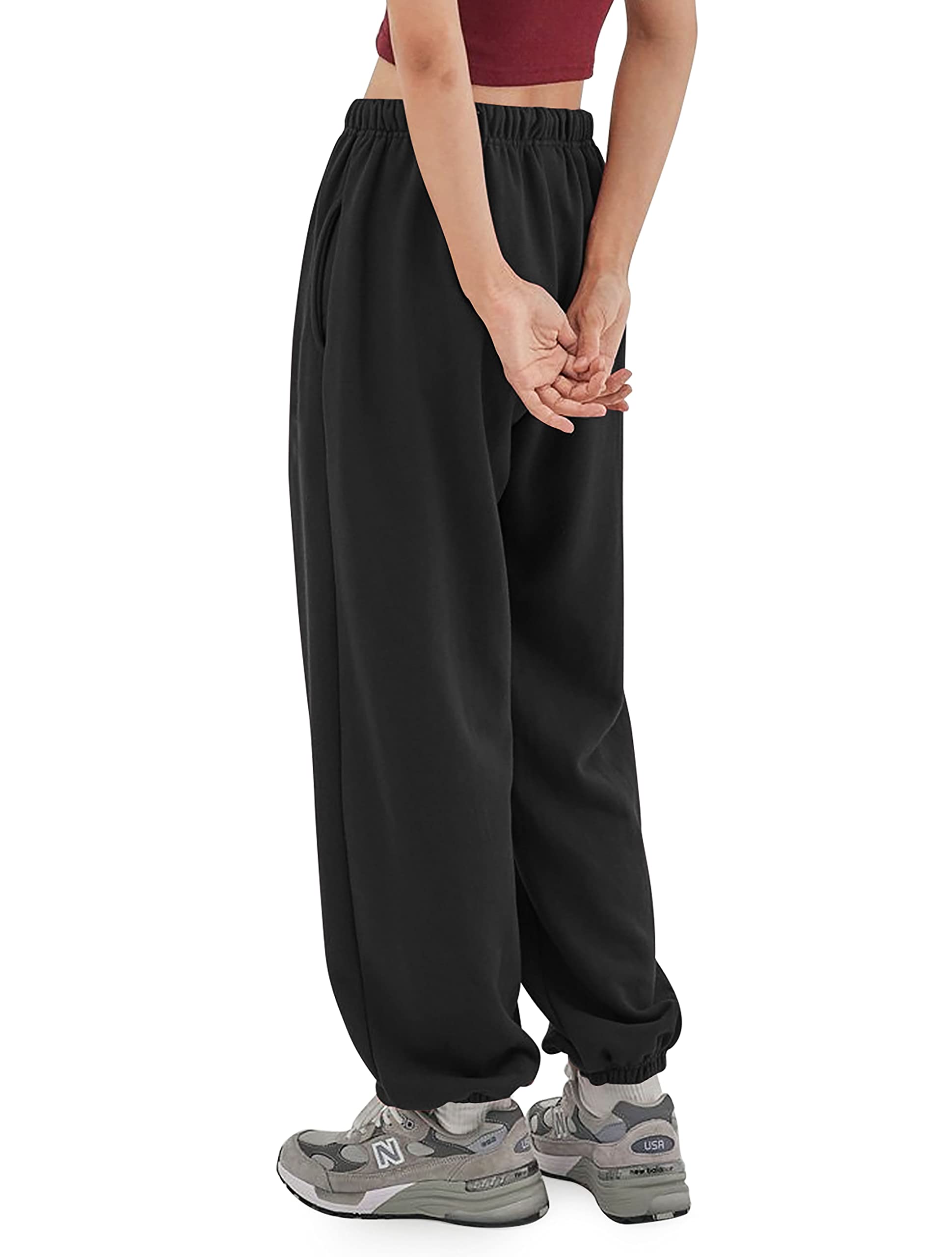 Ma Croix Men's Lightweight Sweatpants with Pockets - Elastic Waist Fleece Joggers for Running, Lounge & Casual Wear