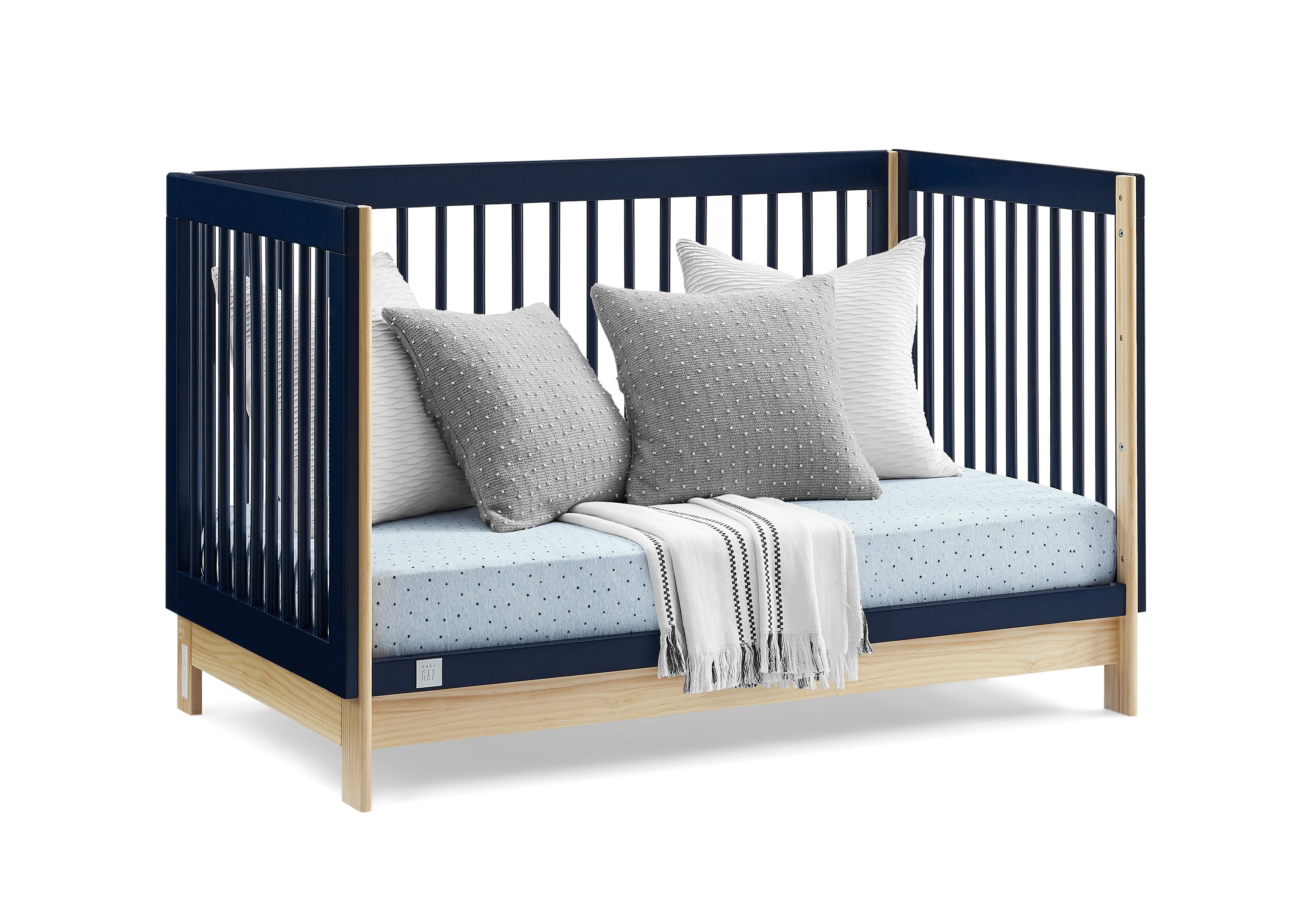 BabyGap Tate 4-in-1 Convertible Crib - White Nursery Furniture for Newborn to Toddler | Safe & Stylish Convertible Crib for Nursery, Bedroom & Daycare