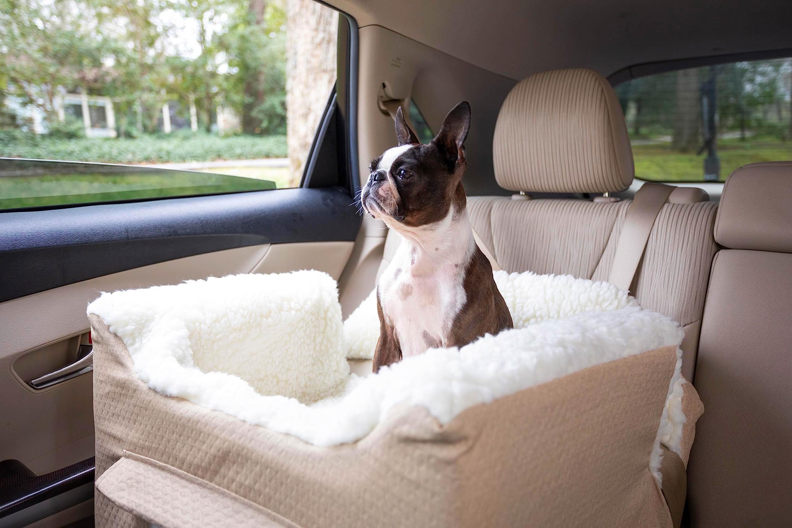 Snoozer Lookout II Dog Car Seat for Small Dogs Under 25lbs - Medium Size with Storage Tray & Removable Washable Cover - Birch Diamond Fabric - Helps Prevent Car Sickness - Perfect for Road Trips, Vet Visits & Daily Commutes