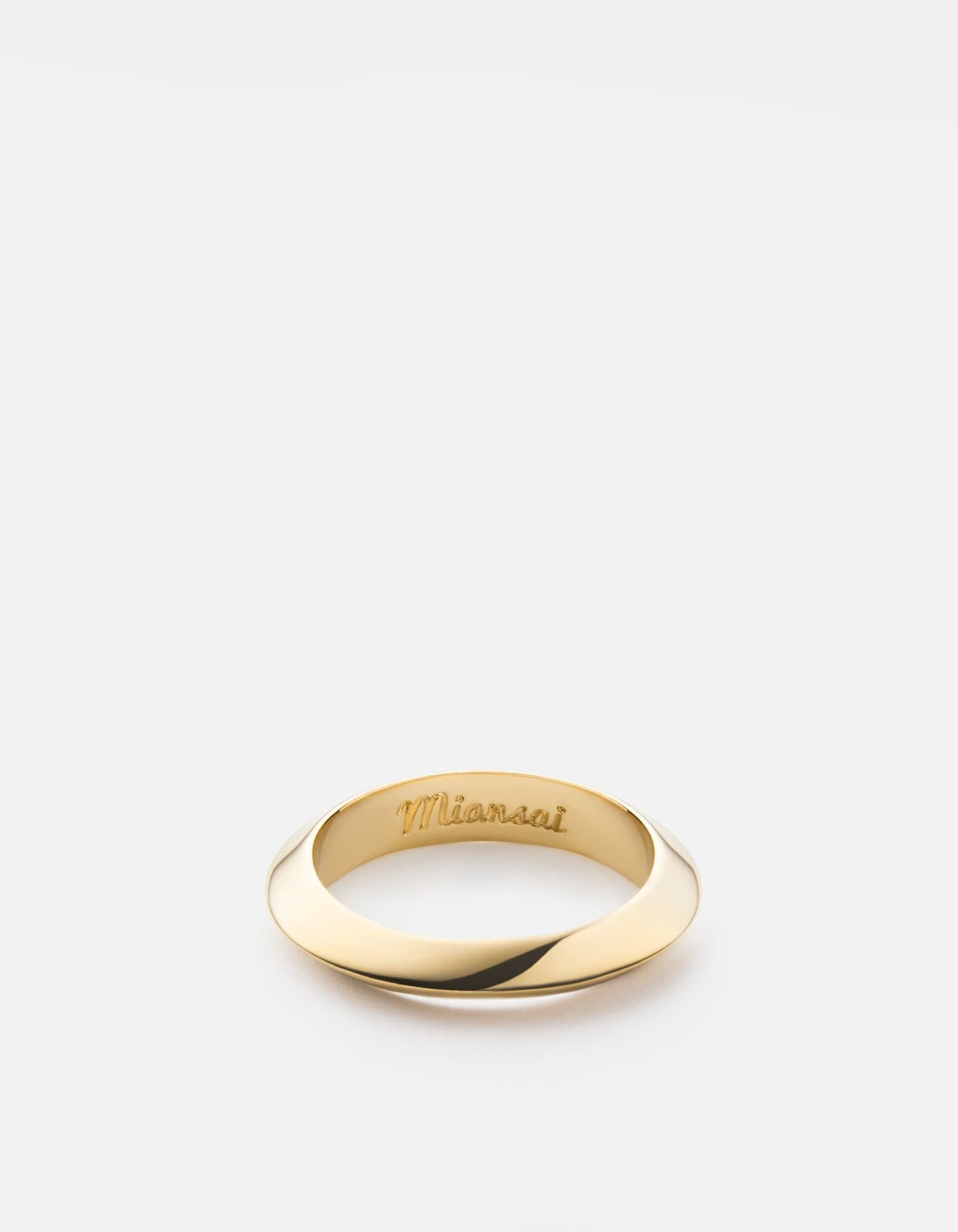Elegant Gold Cylinder Ring for Women - Minimalist Stackable Band for Everyday Wear & Special Occasions