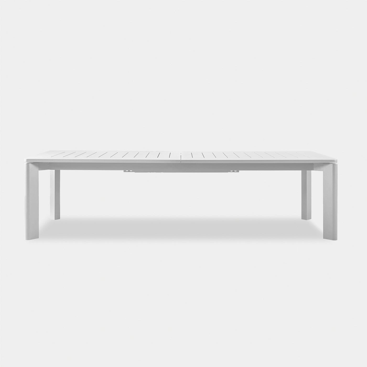 Byron Extendable Aluminum Dining Table - Expandable for 6 to 10 Guests - Perfect for Indoor/Outdoor Entertaining, Small Spaces & Family Gatherings