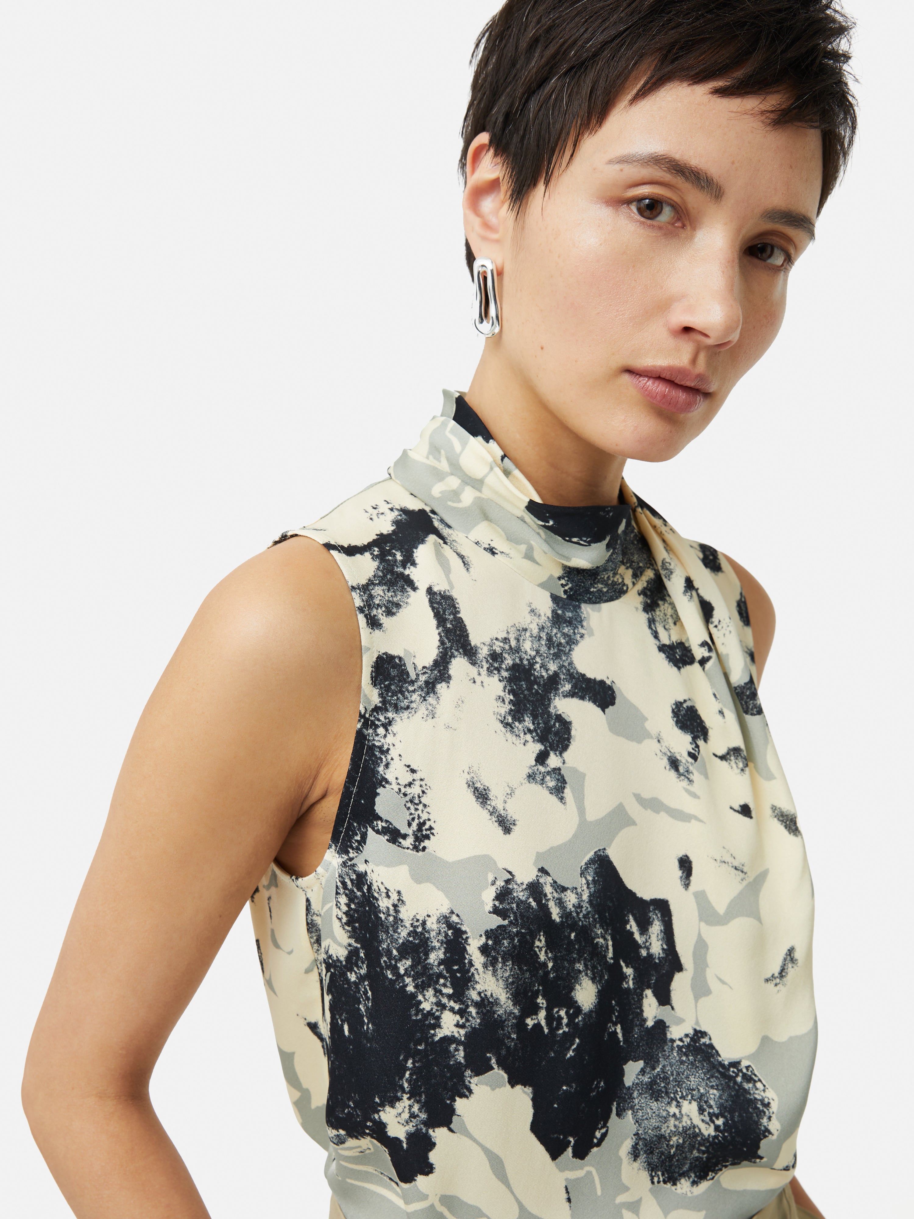 Floral Print Sleeveless Women's Top - Grey | Summer Casual Wear, Beach Outfit, Party Dress