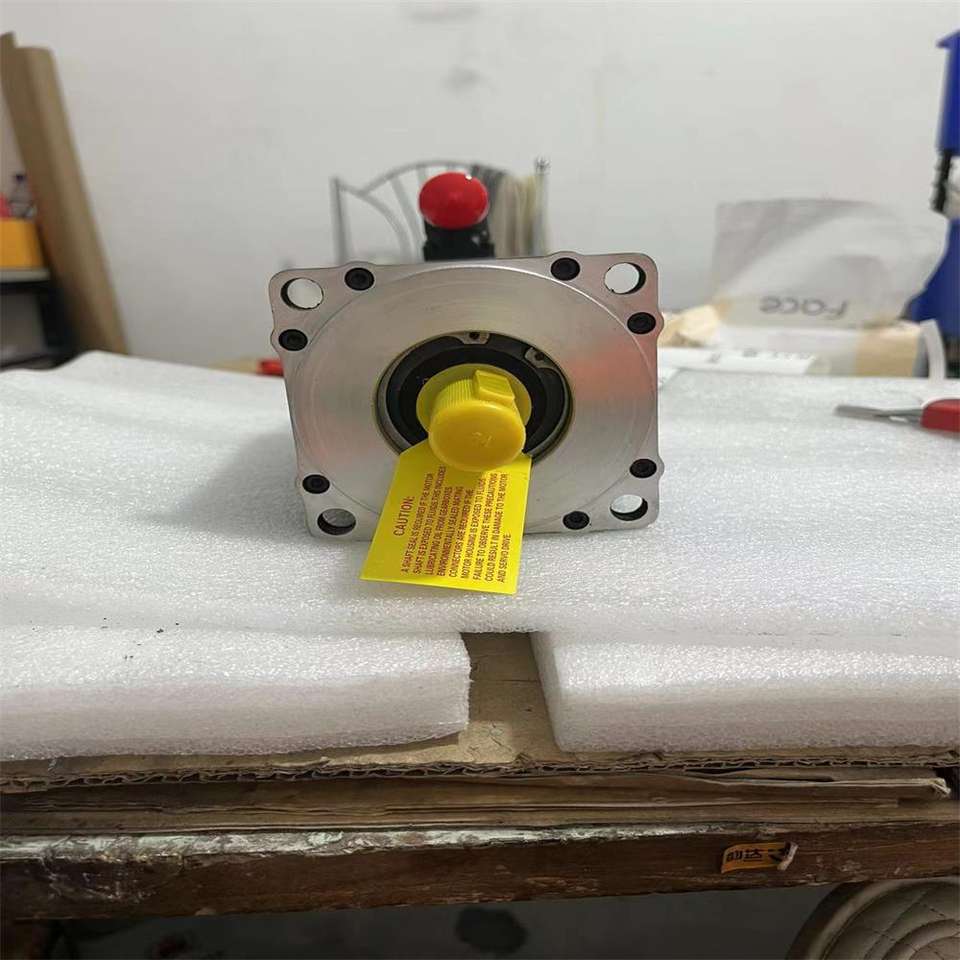 Original AB Kinetix MP Servo Motors 230V AC 5000RPM MPLB4530KMK74AA - 100% Genuine for Industrial Automation & CNC Machinery