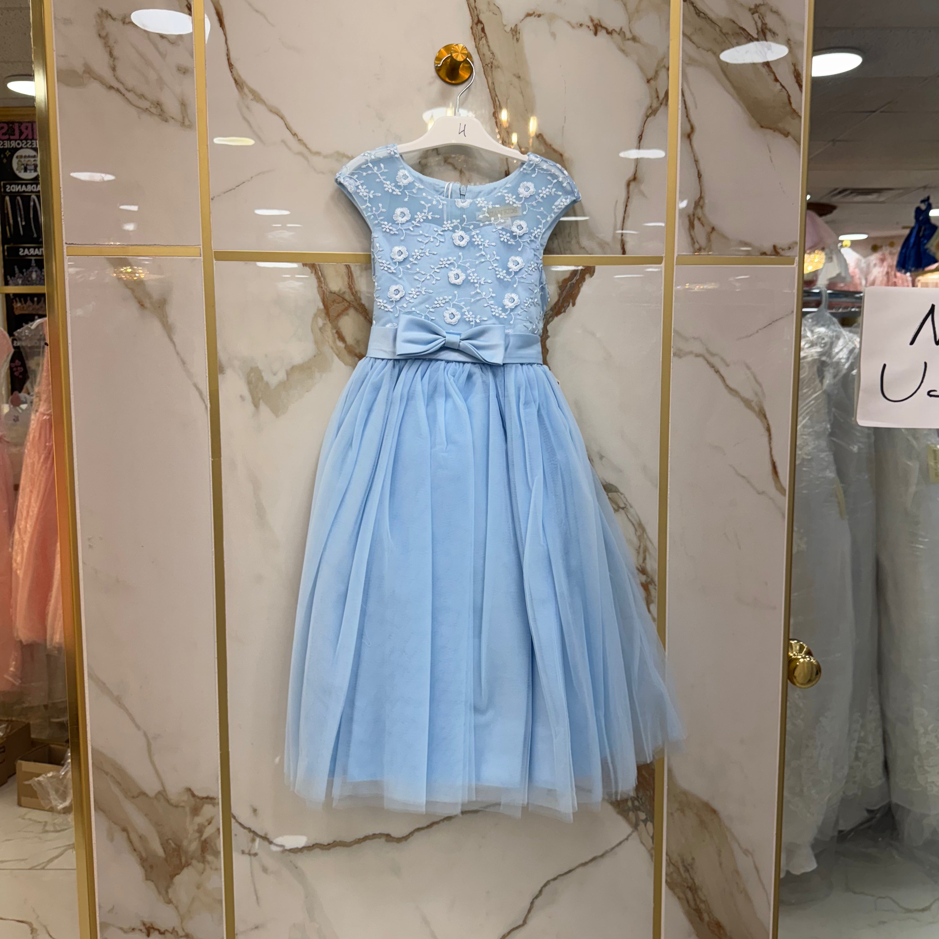 KE07 Elegant Flower Girl Dress for Weddings & Special Occasions - Perfect for Parties, Pageants & Celebrations
