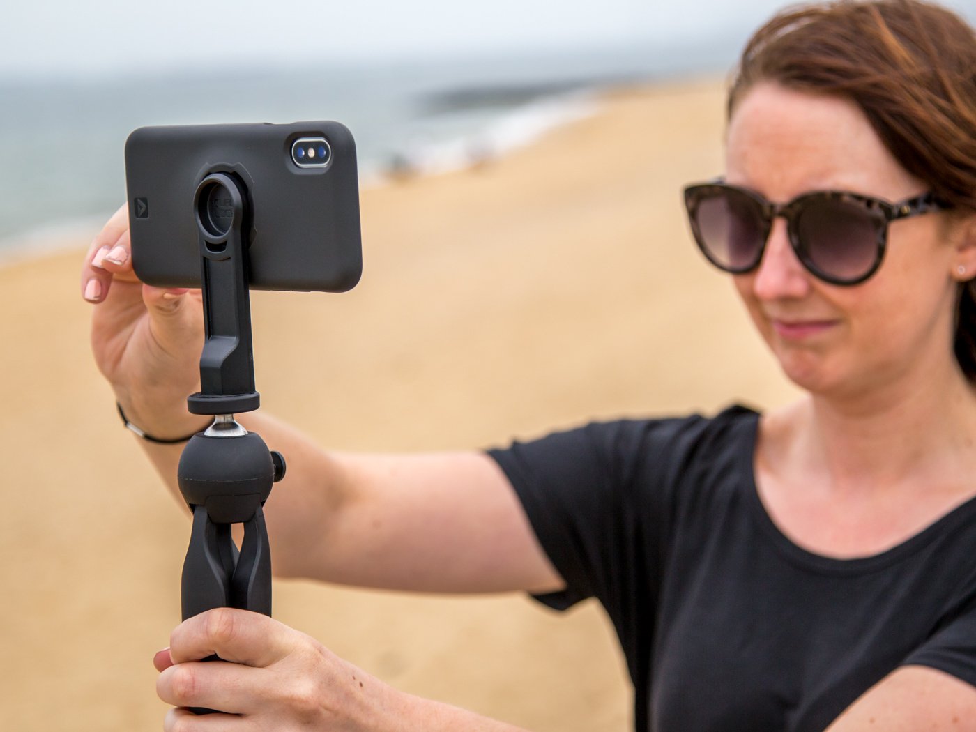 Premium Tripod Adapter Kit for iPhone - Universal Mount for iPhone 11/12/13/14/15 Pro Max - Stable Photography & Video Shooting for Vlogging, Live Streaming & Content Creation