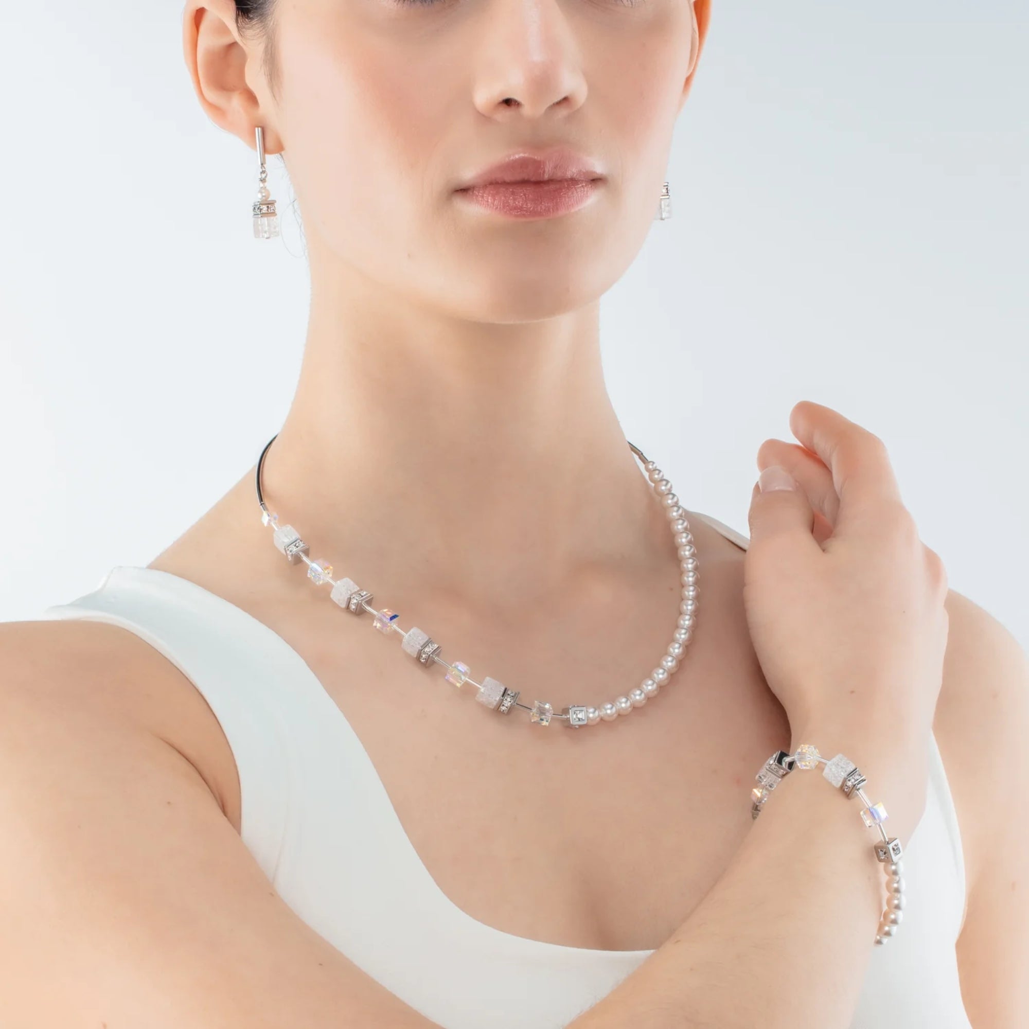 GeoCUBE Precious Fusion Pearls White Bracelet - Elegant Pearl Jewelry for Women, Perfect for Weddings, Parties & Everyday Wear