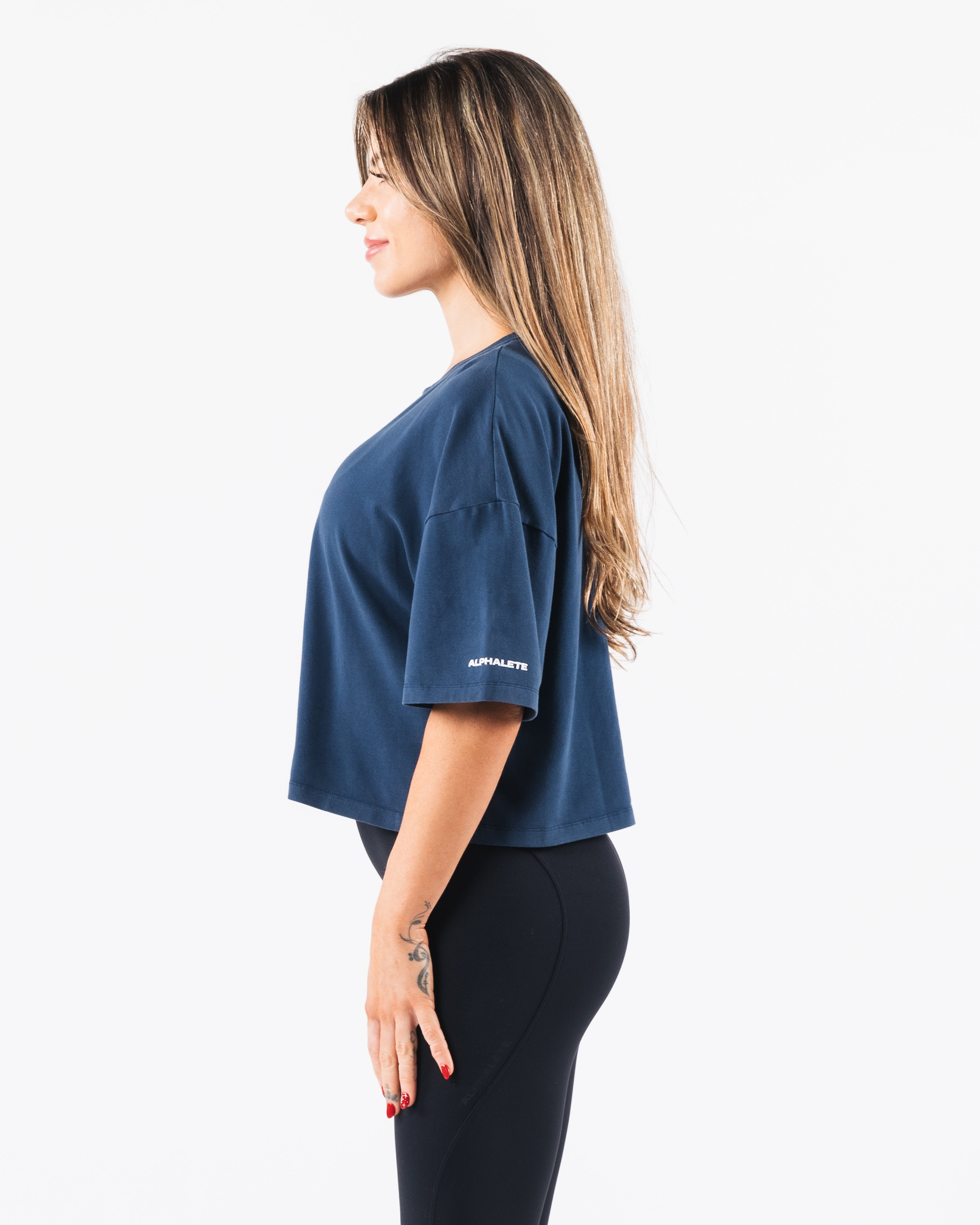 Wolf Print Crop Top Tee - Women's Vintage Denim Shirt for Casual Wear & Street Style Fashion