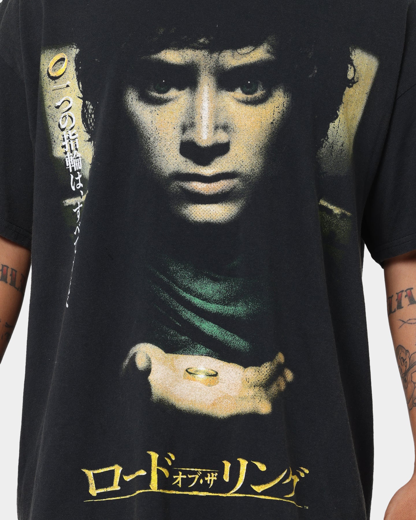 Vintage Washed Black Lord of The Rings Fellowship T-Shirt - American Thrift Style for Casual Wear & Movie Nights
