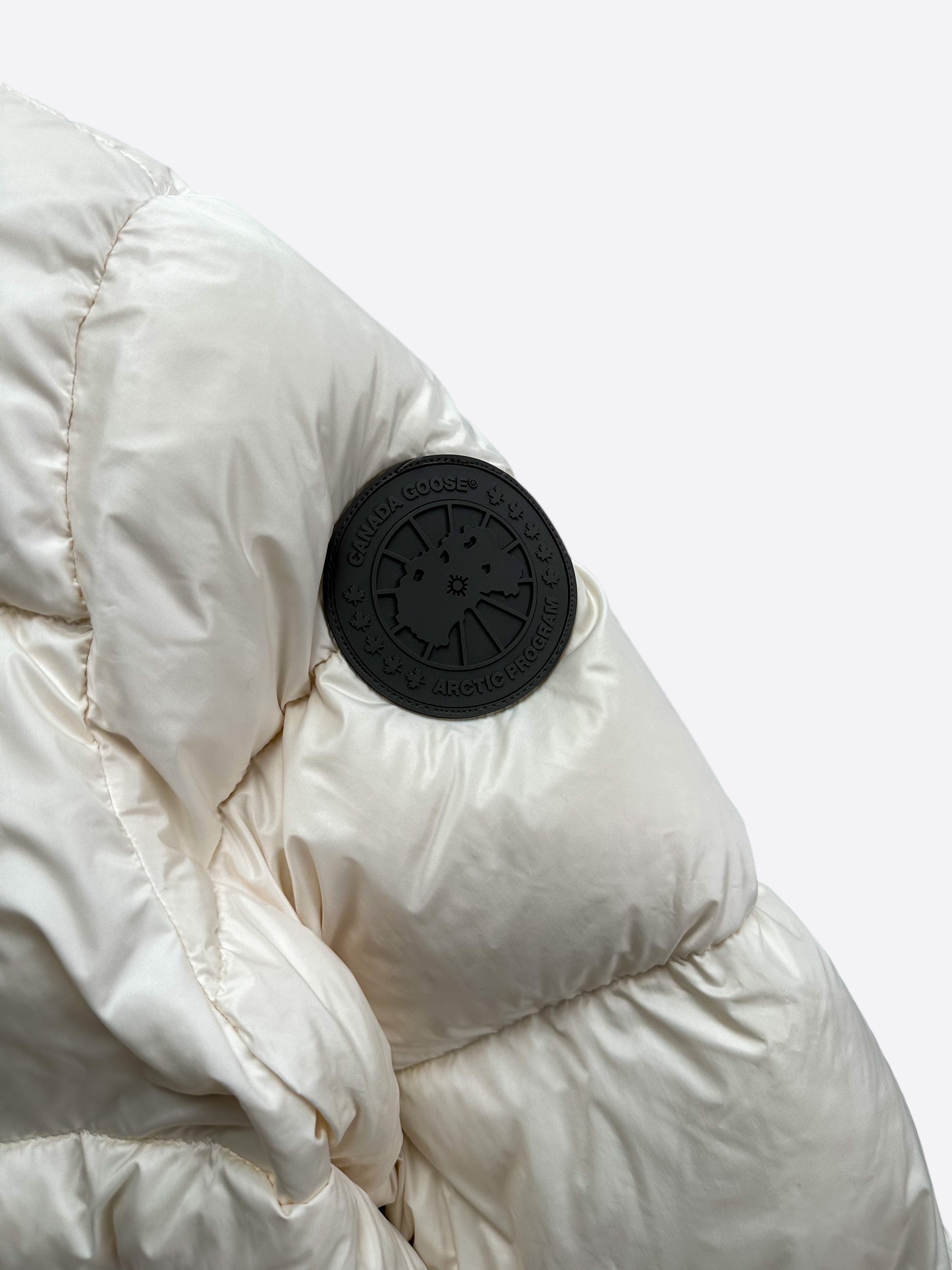 Canada Goose Snowcap Reversible Berendon Black Label Men's Winter Jacket - Waterproof Windproof Insulated Parka for Cold Weather & Outdoor Activities