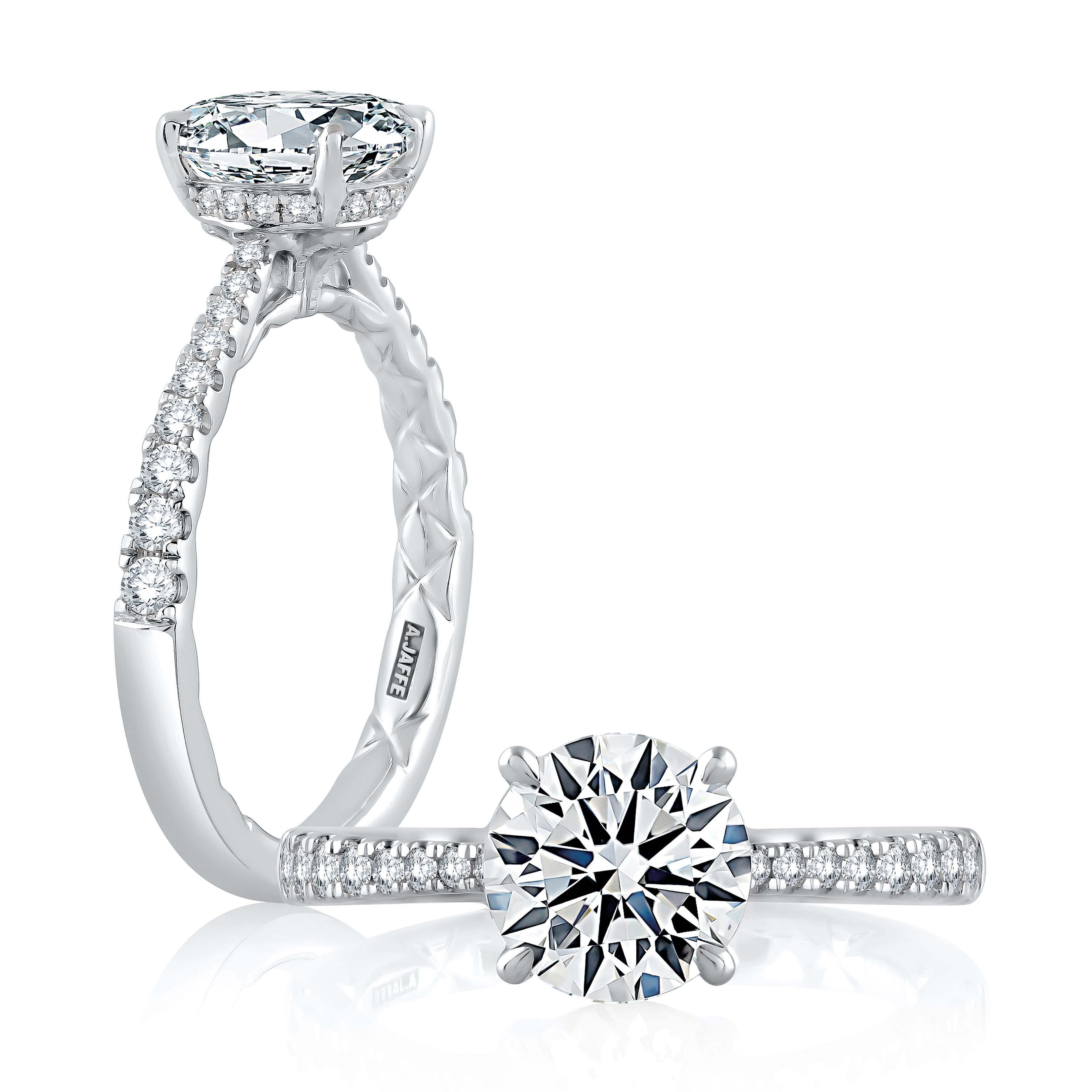 Exquisite Graduated Diamond Engagement Ring for Women - Elegant Wedding & Proposal Jewelry Gift for Her - Perfect for Anniversaries, Valentine's Day & Special Occasions
