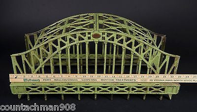 Lionel HellGate Bridge Train Set - Original Model with Extra Track Pieces for O Gauge Layouts - Perfect for Model Train Enthusiasts and Railroad Displays