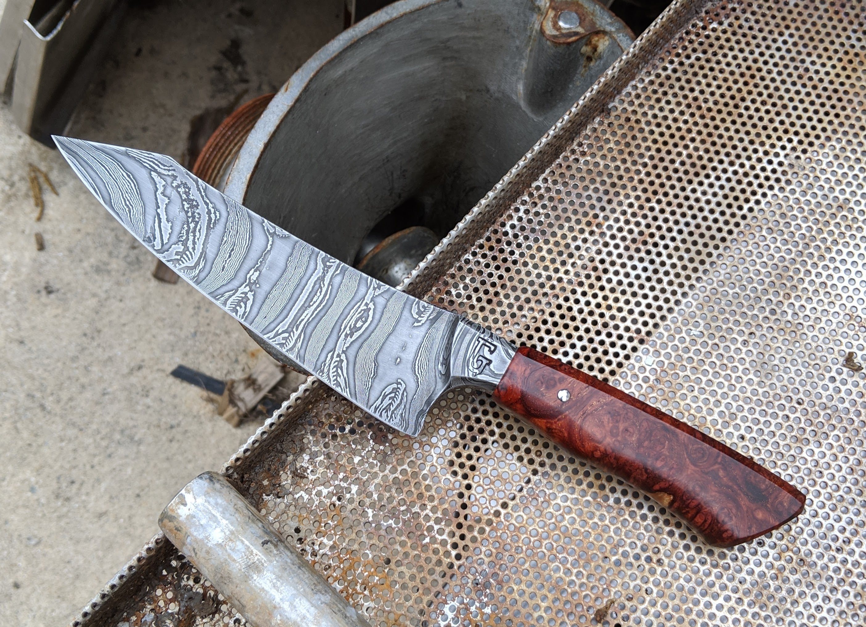 Neil Gillert 165mm Integral Damascus Utility Knife - High-Quality Handcrafted Chef's Knife for Professional Cooking & Outdoor Camping
