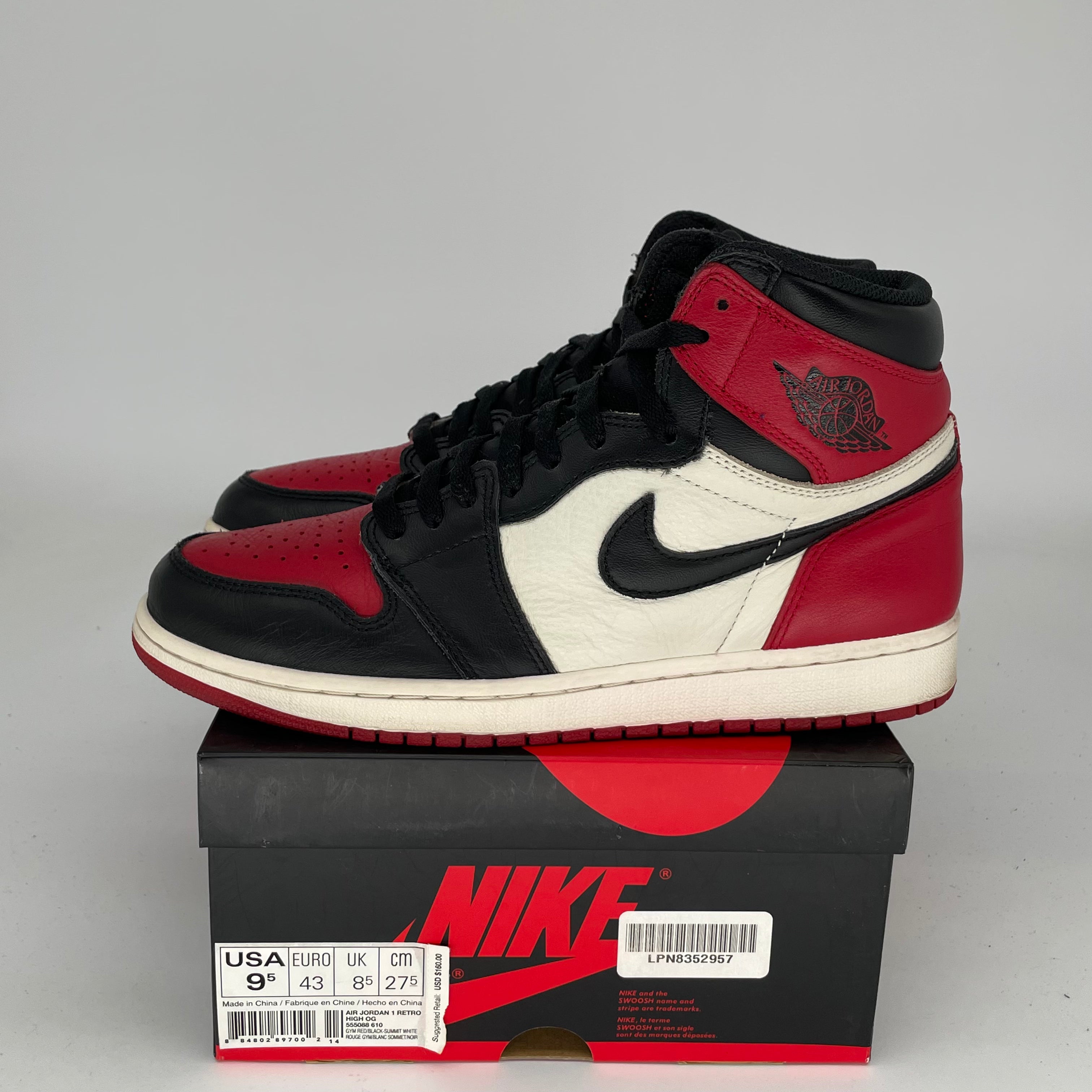 AIR JORDAN 1 BRED TOE Men's Basketball Shoes Size 9.5 (555088-610) - Retro High Tops for Sneaker Collectors & Streetwear Fashion