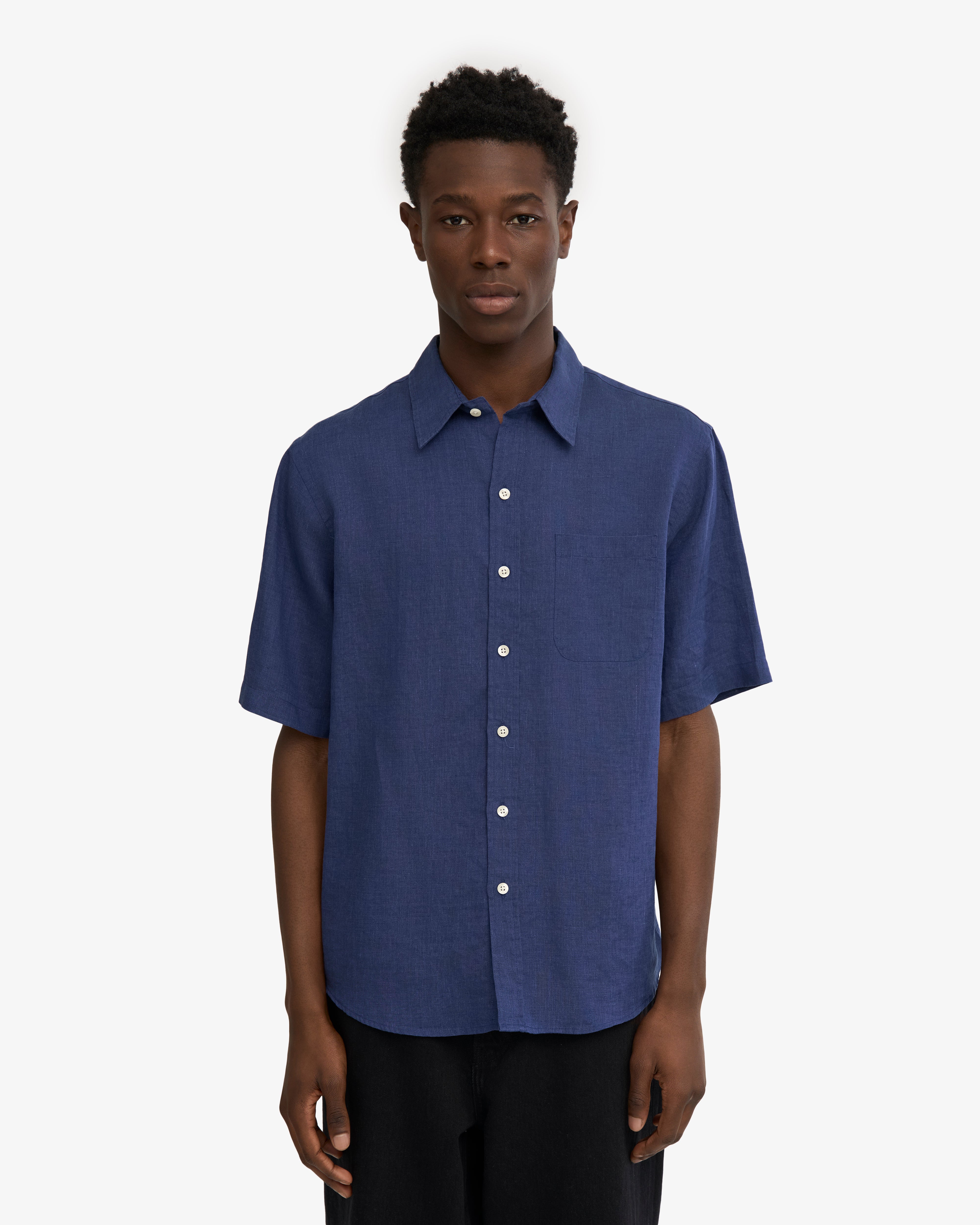 Premium Linen Short Sleeve Shirt for Men - Emerald Green | Breathable Summer Casual Wear for Outdoor Activities & Beach Vacations