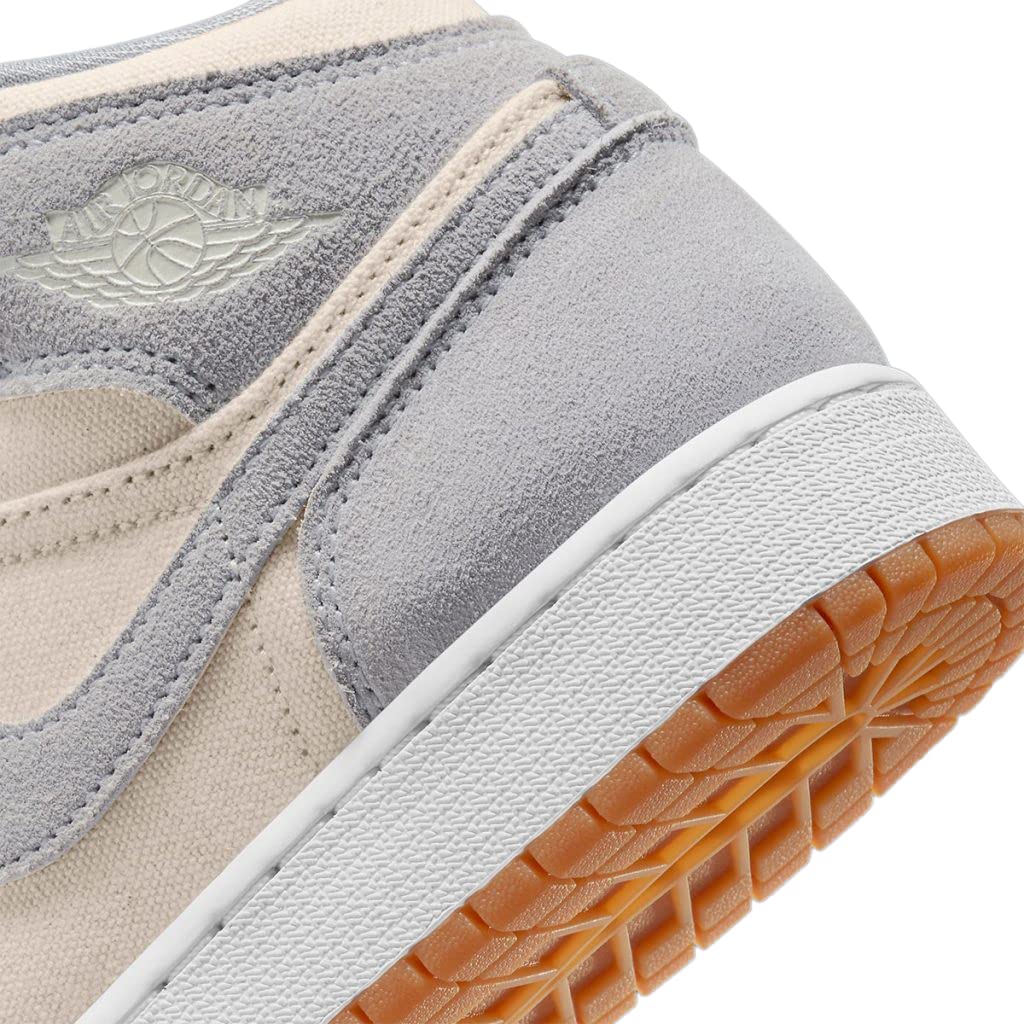 Nike Boys' Running Shoes - Lightweight Athletic Sneakers for Kids - Comfortable & Durable for School, Sports & Everyday Play