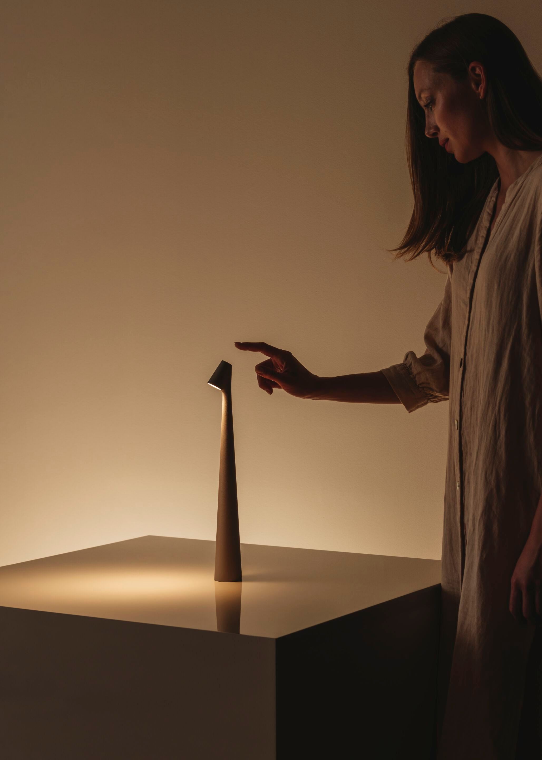 Portable Table Lamp - Handmade African Design, USB Rechargeable & Adjustable Brightness for Bedroom, Living Room, and Outdoor Camping