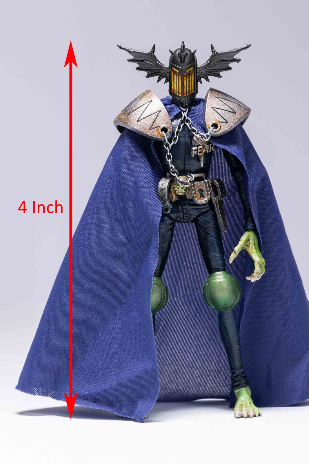 1/18 Scale HIYA 4-Inch Action Figure - Exquisite Mini Series Judge Dredd & Judge Fear Collectible Toy for Display & Play | Perfect for Comic Fans, Collectors & Diorama Scenes
