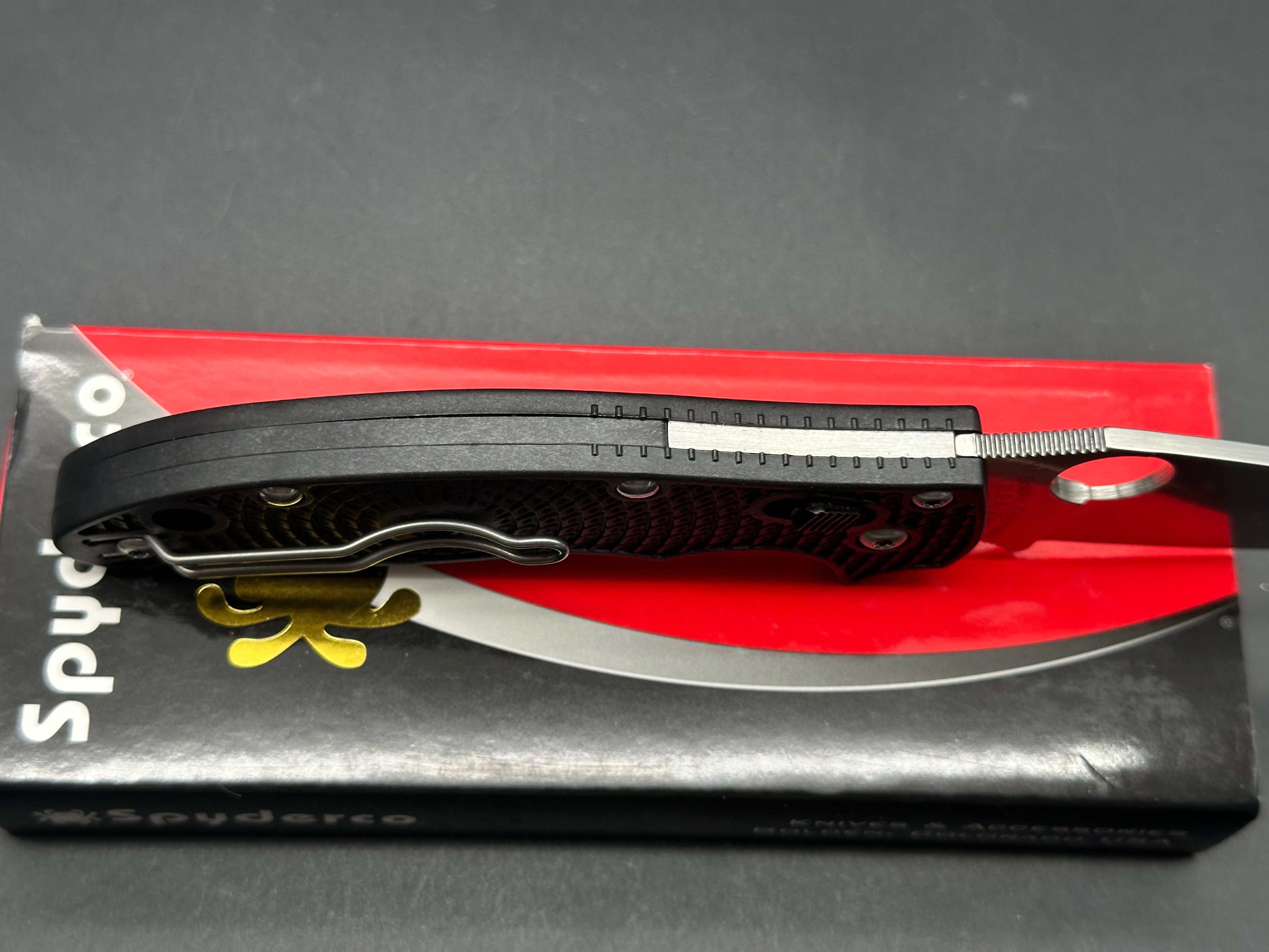 Spyderco Manix 2 Lightweight Folding Knife - 3.37