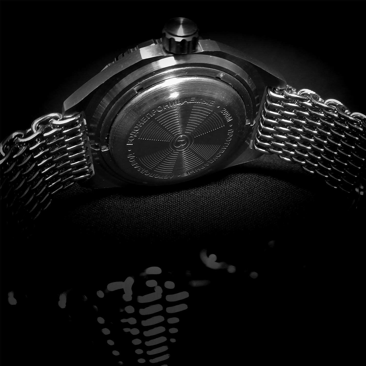 Vostok Komandirskie 650541 GMT Automatic Mechanical Self-Winding Diver Watch for Men - Waterproof Wristwatch for Scuba Diving, Swimming & Outdoor Adventures