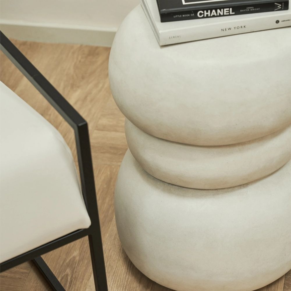 ROCCO 37cm White Concrete Side Table Stool for Indoor & Outdoor Use - Perfect for Patio, Garden, Living Room, and Balcony Decor