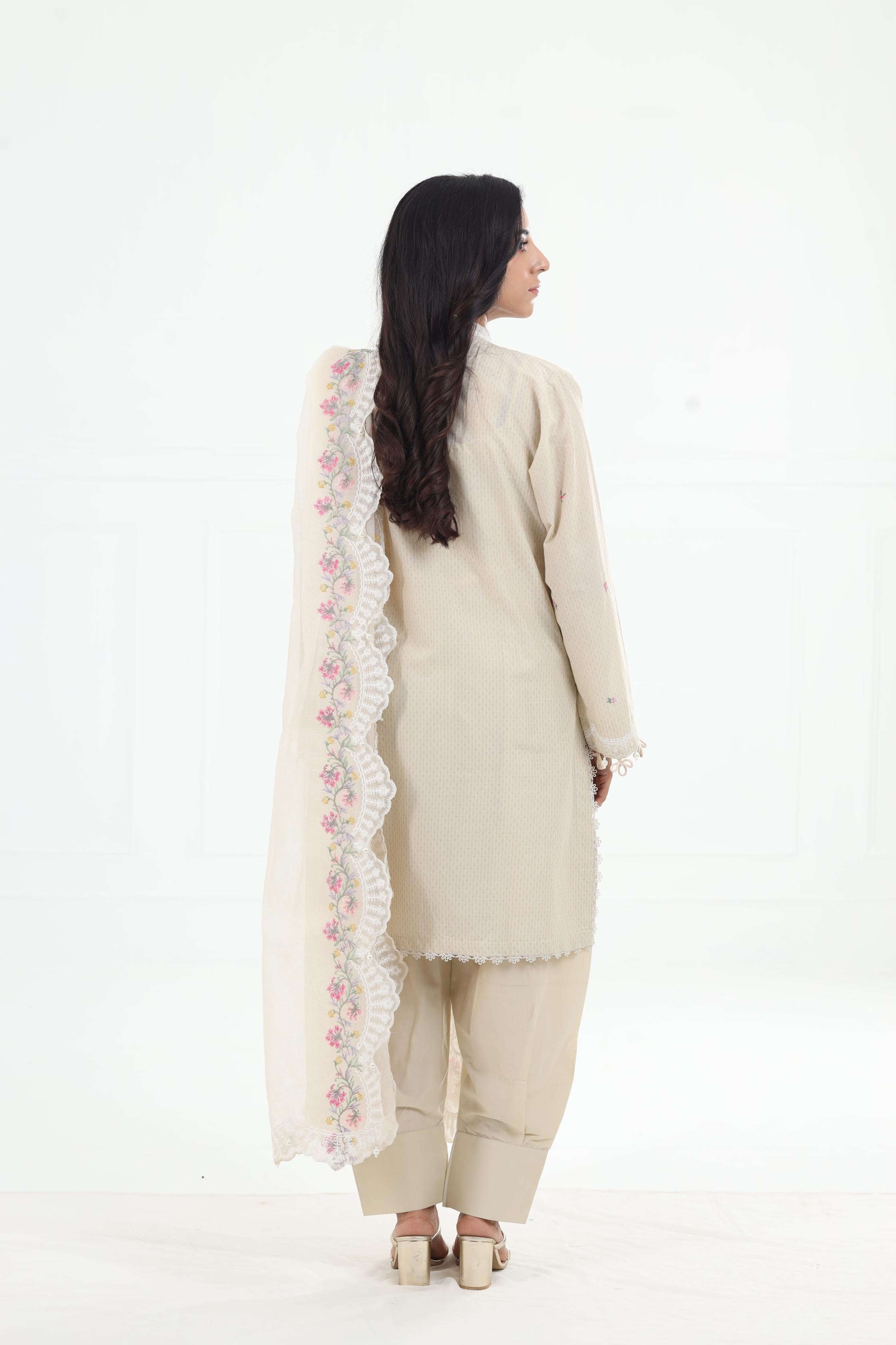Sana Safinaz Muzlin Volume 1 '25 Stitched Embroidered Lawn Suit - Pakistani Designer Formal Wear for Weddings & Special Occasions