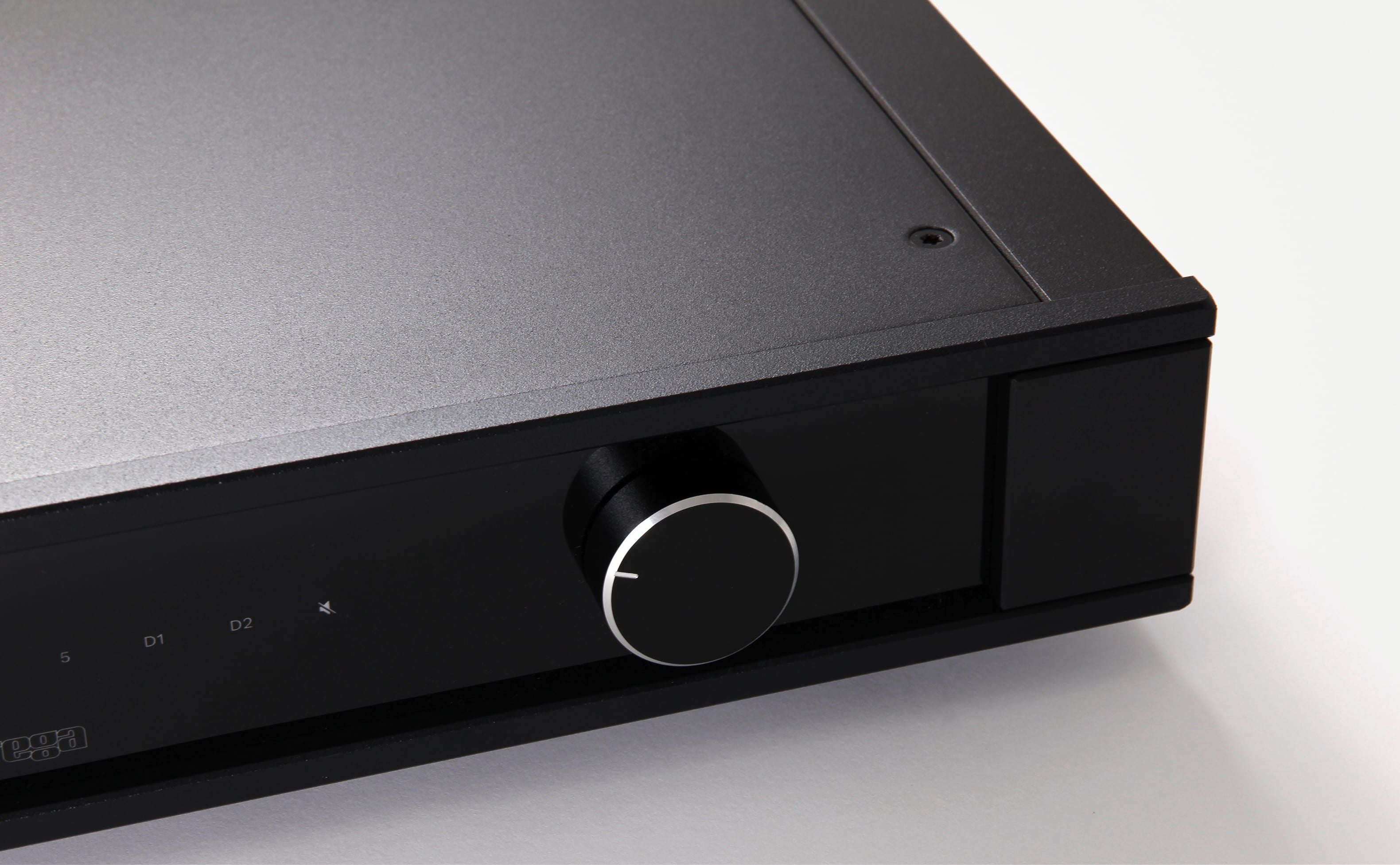 Rega Elex MK4 Integrated Stereo Amplifier - Open Box Condition | Hi-Fi Audio System for Home Theater & Music Listening