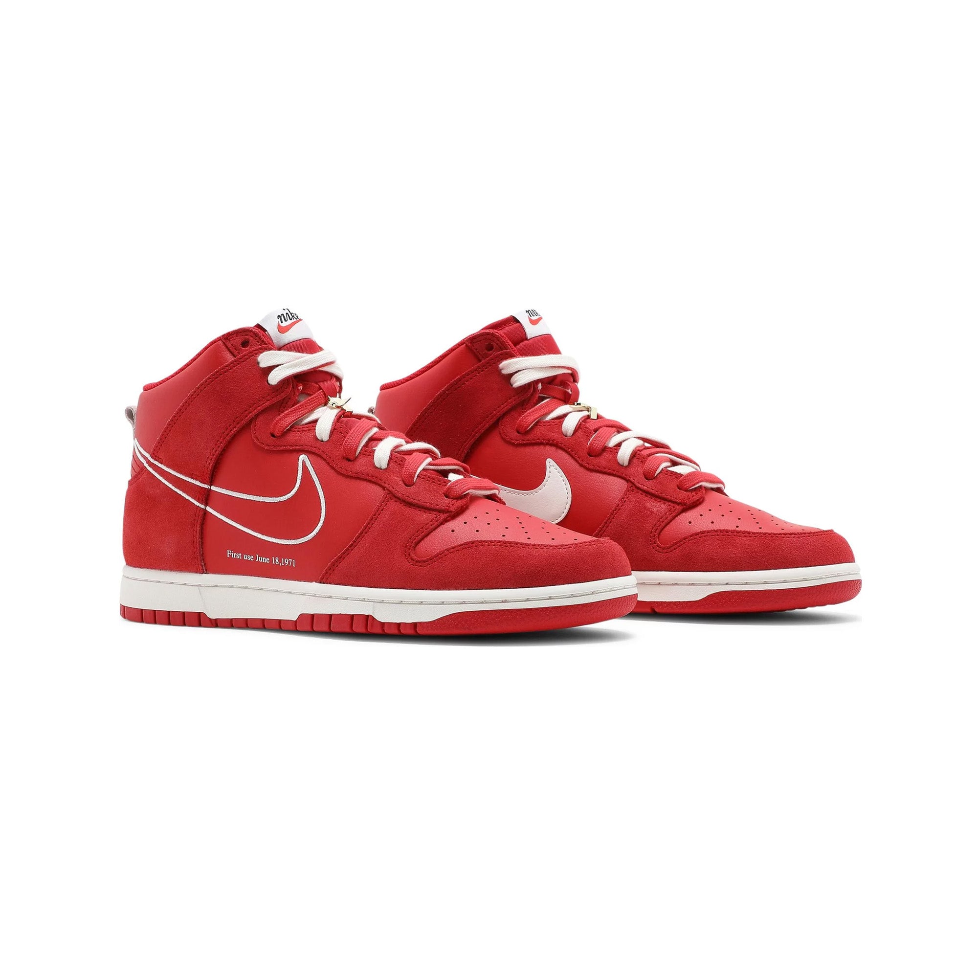 Nike Dunk High SE 'First Use University Red' Basketball Shoes - Retro Style Sneakers for Men & Women - Perfect for Casual Wear, Street Fashion, and Sneaker Collectors