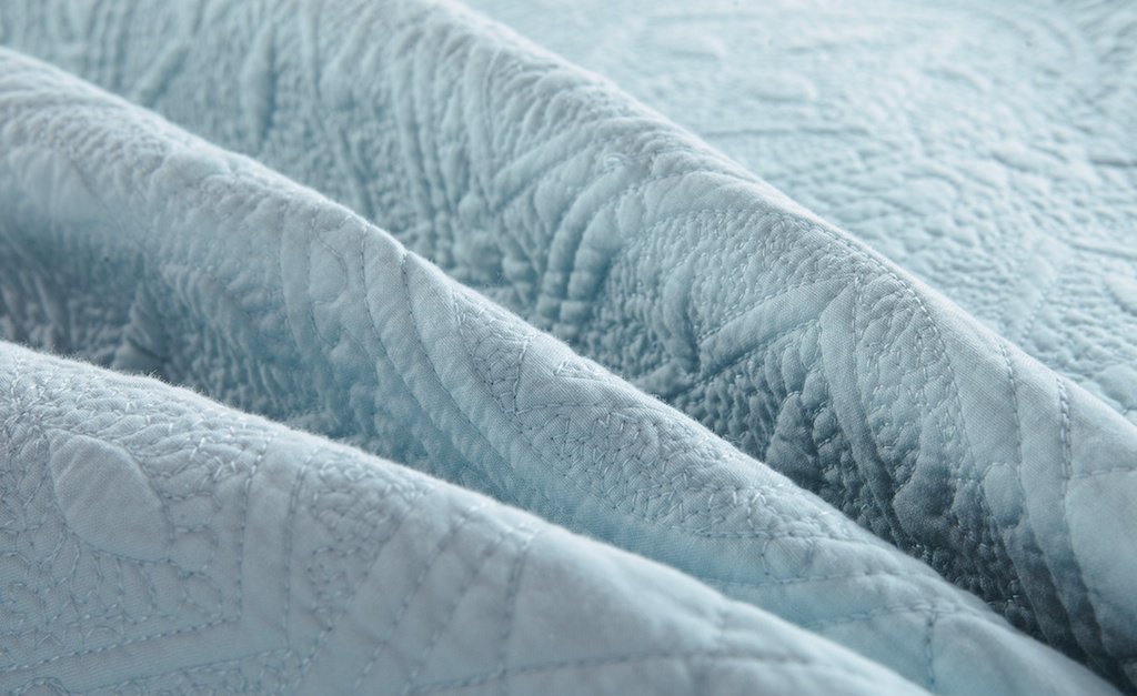 Luxury Calla Angel Sage Garden 100% Pure Cotton Quilt King Size - Light Aqua Blue for Bedroom Decor & Cozy Sleep