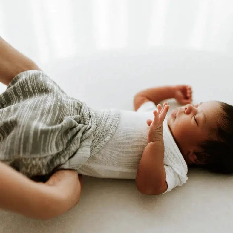 Swaddelini Baby Swaddle Sleep Sack - Soft & Breathable Grey Swaddle Blanket for Newborns & Infants - Perfect for Safe & Comfortable Sleep, Naptime & Swaddling